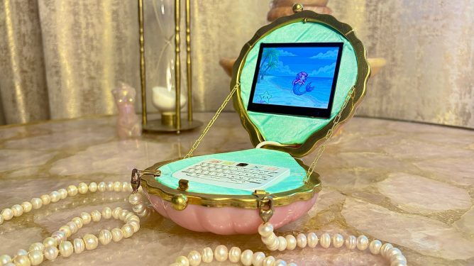 DIY Cyberdeck: Turning a Purse Into a Personal Anti‑Surveillance Device