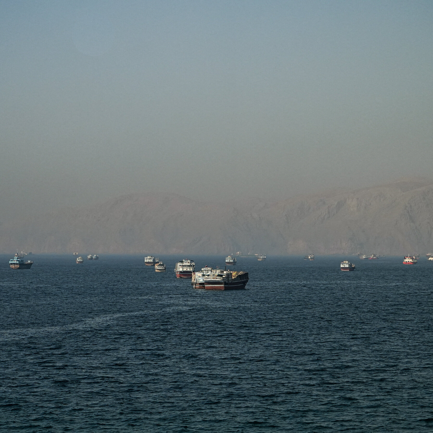 Trump Ignored Iran's Strait of Hormuz Threats Despite Two Decades of Warnings