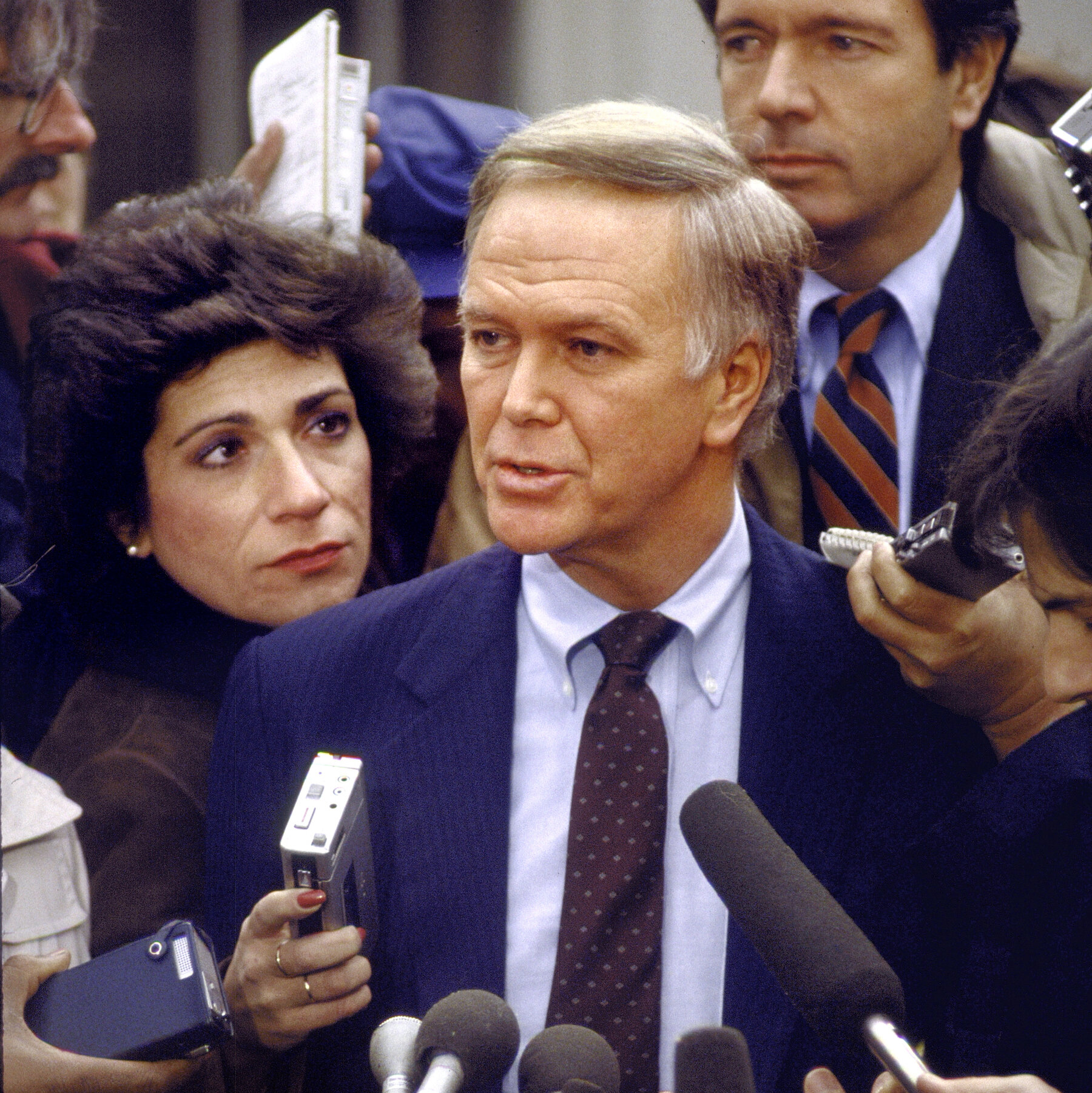 Former Senator Bob Packwood, Who Resigned Amid Sex Scandal, Dies at 93