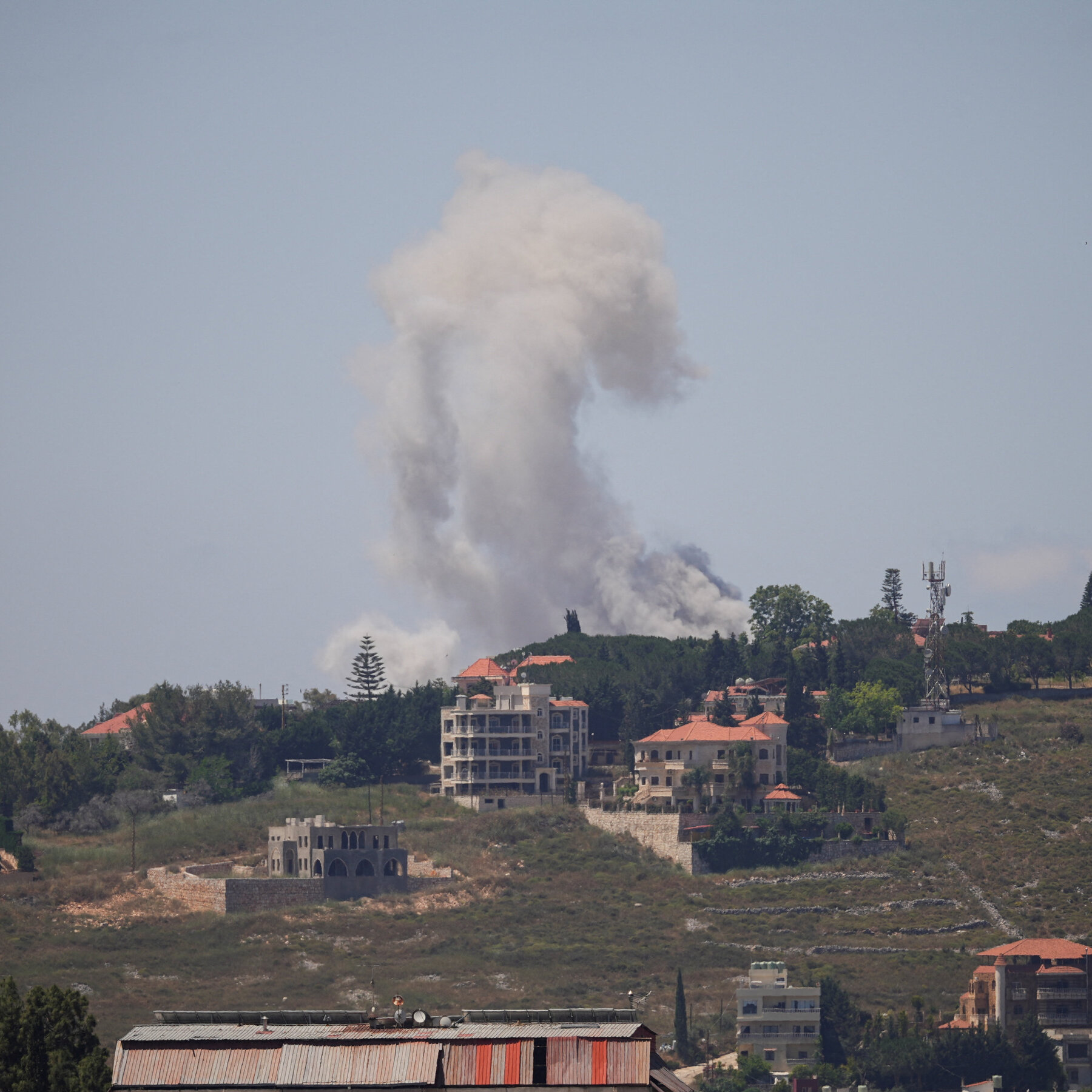 Israeli Strike Kills Three Lebanese Soldiers Days After Truce Signed