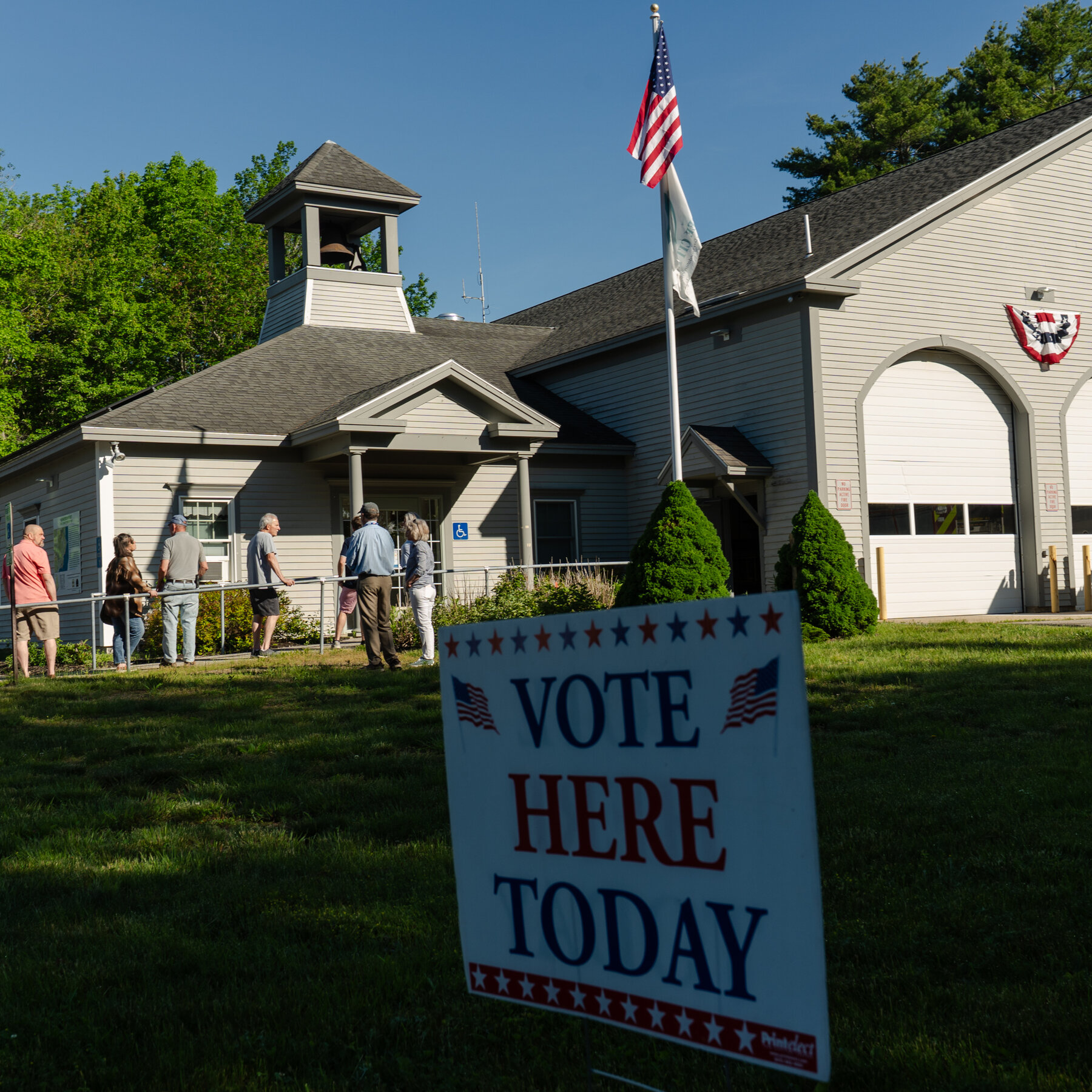 Maine’s Ranked-Choice Voting: Supporters Claim Less Partisanship, Critics Warn of Confusion and Cost