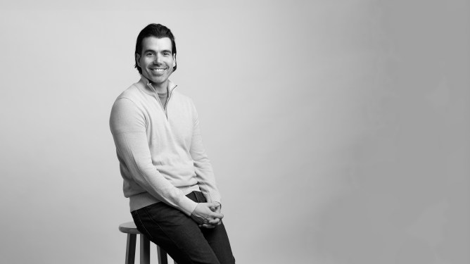 Justin Ernest pours nearly $400 million into hot startups without a traditional VC fund