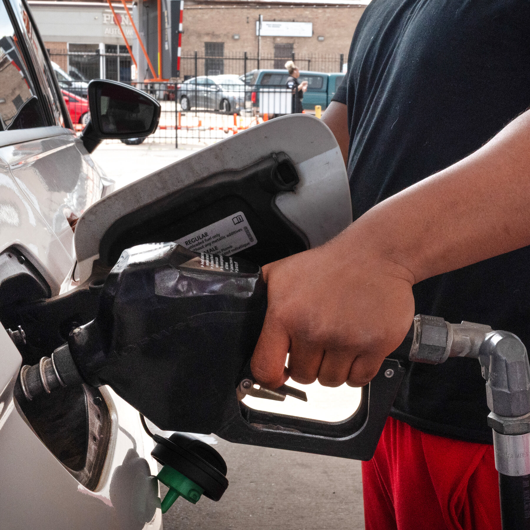 Middle East Strikes Jolt Energy Markets, Causing Oil Volatility and Stock Declines