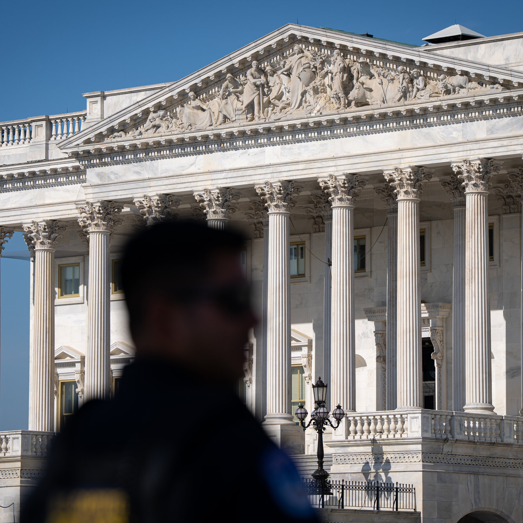House Approves Union Contract Bill, Defying GOP Leadership