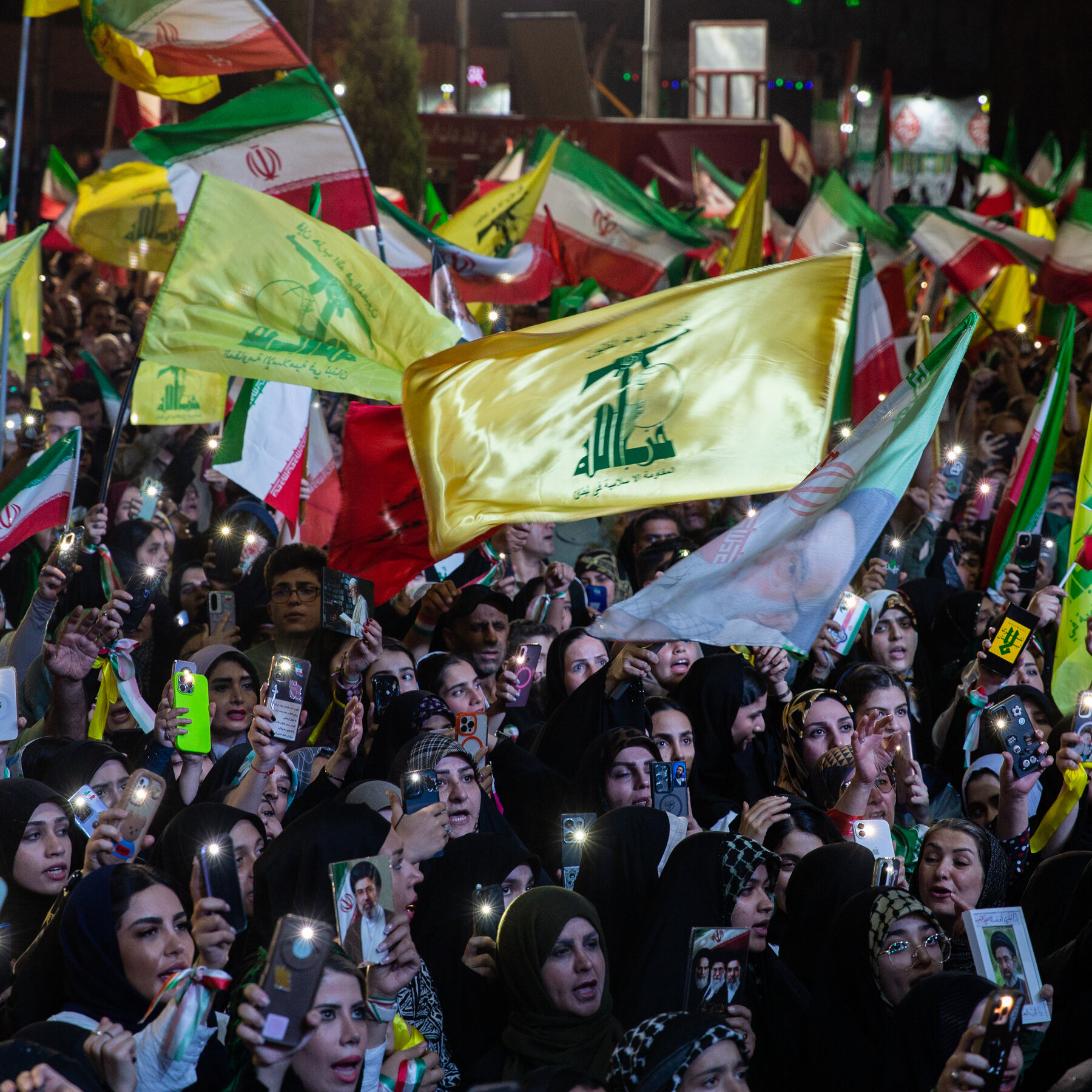 Trump Warns of Additional Iran Strikes as Peace Talks Stall
