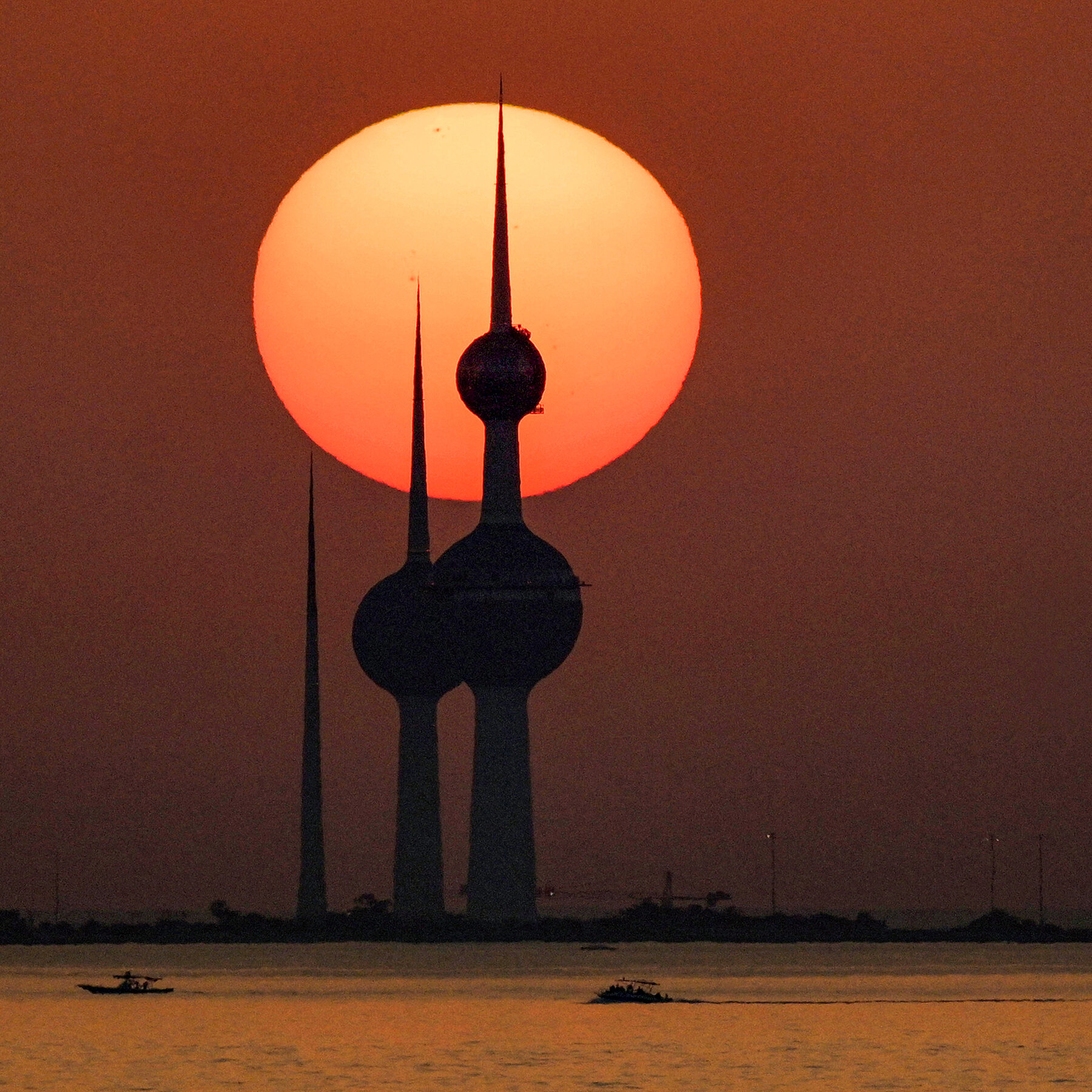 Gulf Allies Question Reliance on U.S. Protection After Iranian Attacks