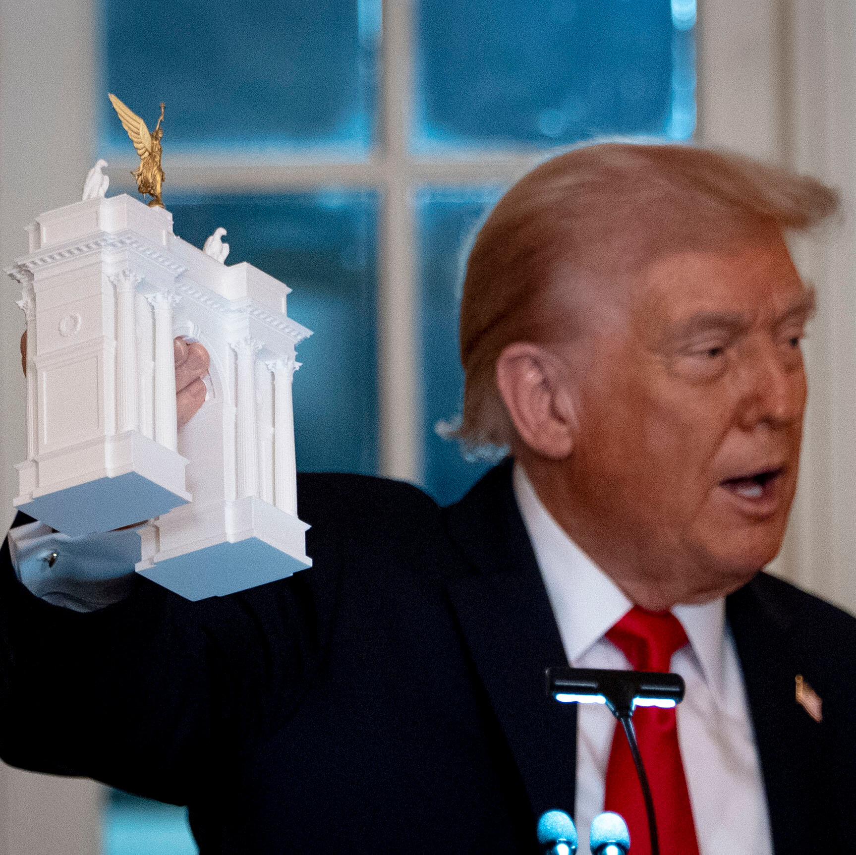 Democrats Tell Trump Administration Not to Advance Arch Project Without Congressional Approval