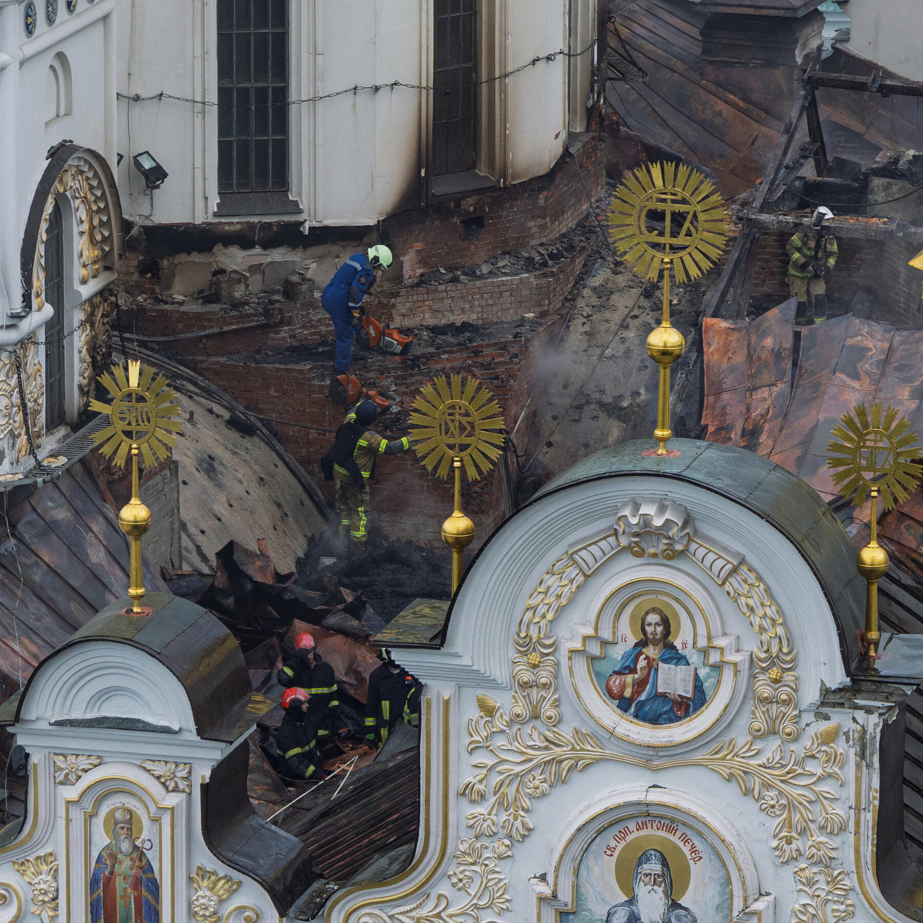 Ukraine Strikes Moscow Oil Plant with Drones as G7 Summit Convenes