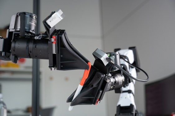 AI labs outsource gritty robot data collection to XDOF