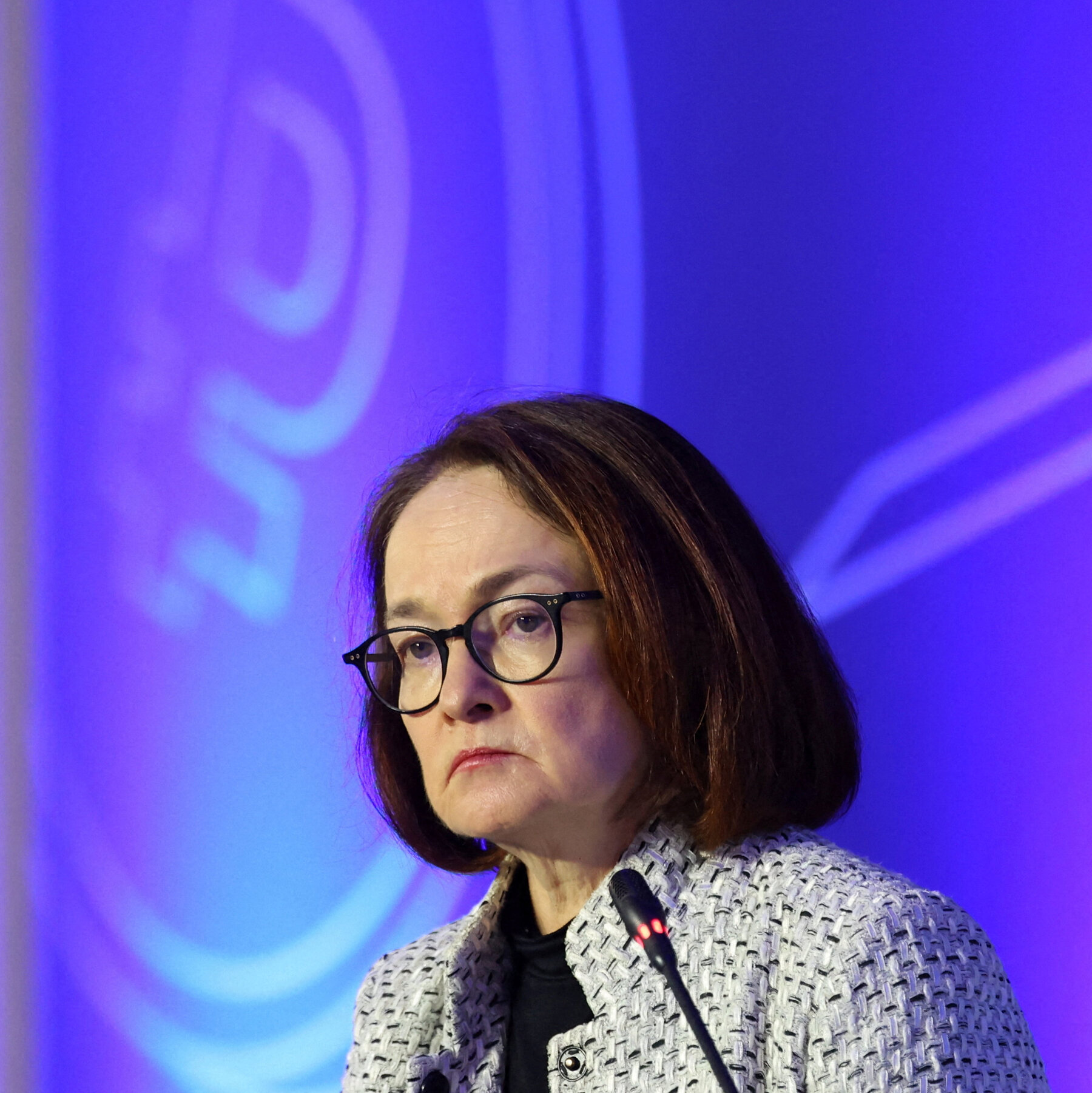 Central Bank Chief’s Week‑Long Absence Highlights Tensions in Russia’s Economy