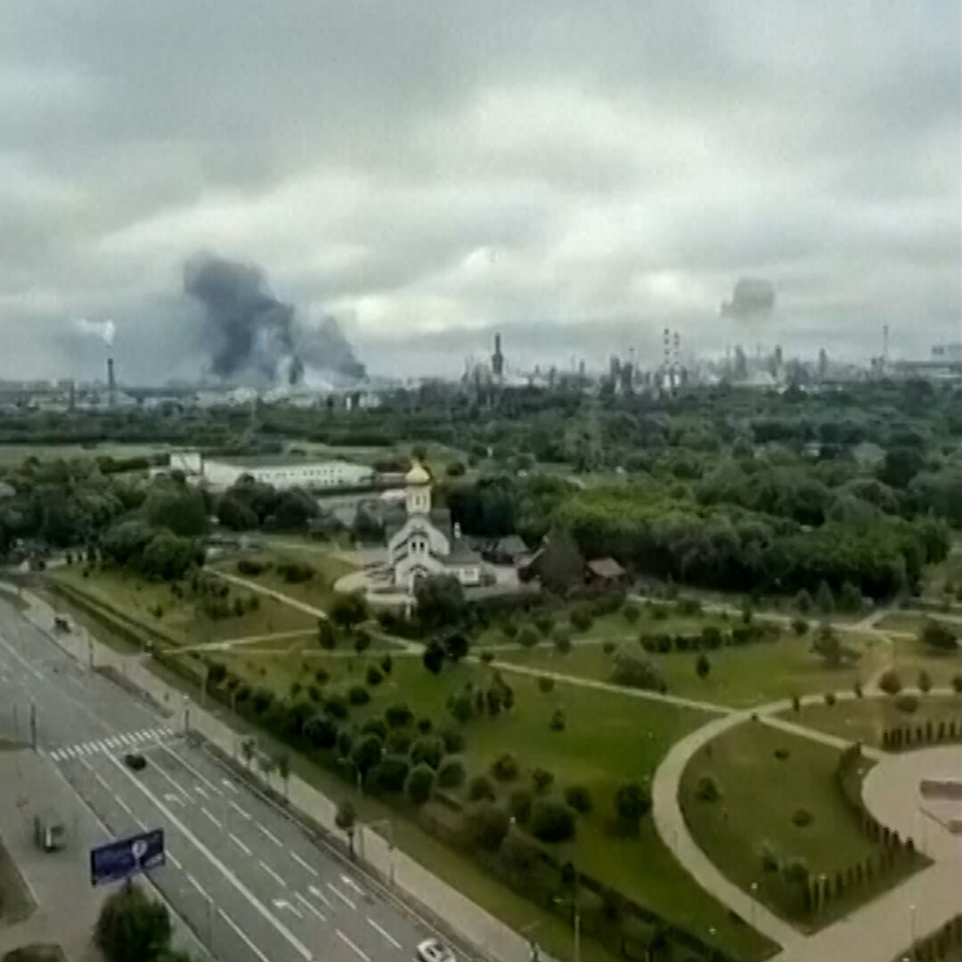 Video suggests Moscow refinery explosion may have resulted from a Russian air‑defence missile striking a fuel silo