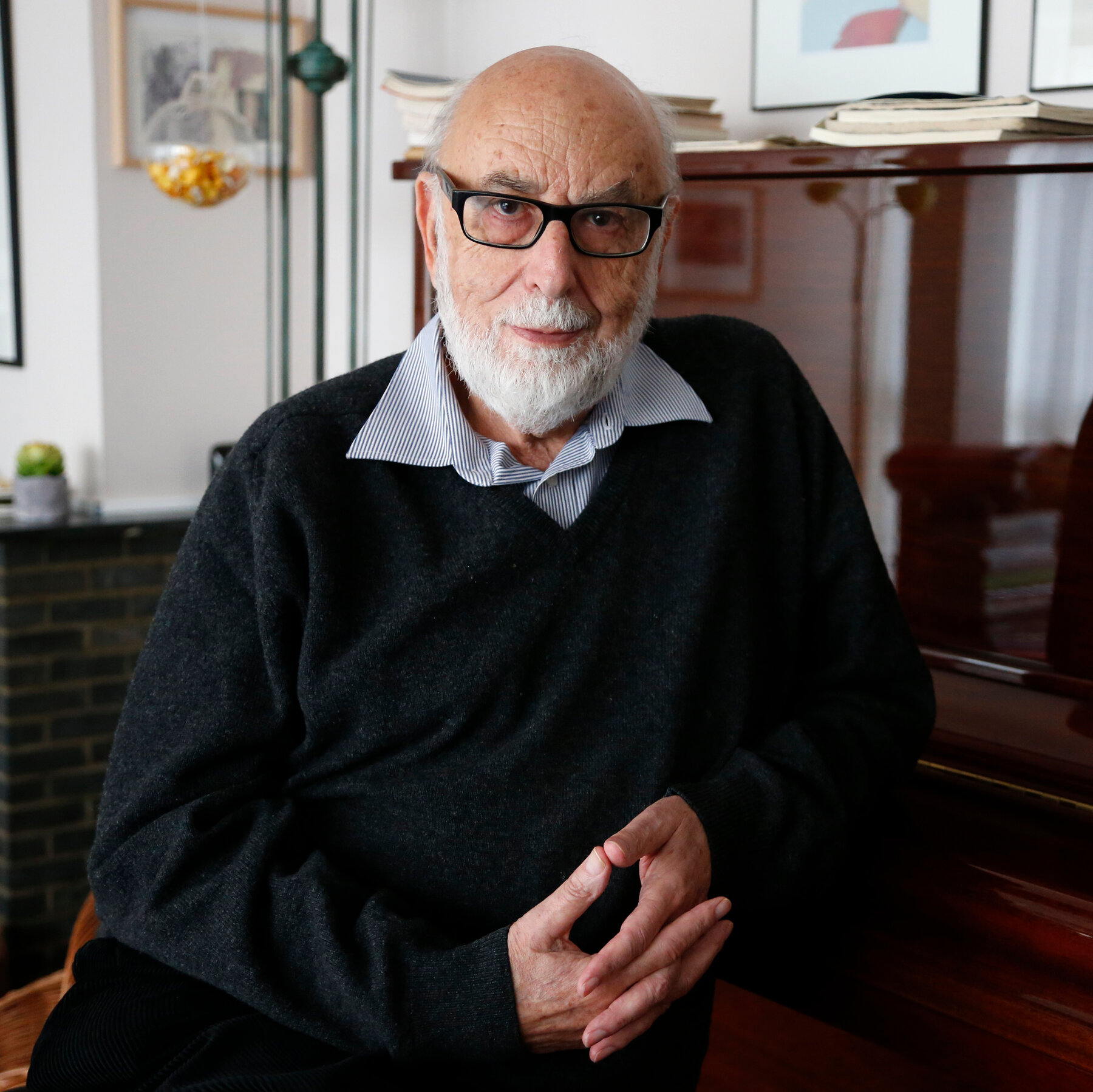 Nobel Laureate François Englert, Key Figure Behind Higgs Boson Theory, Dies at 93