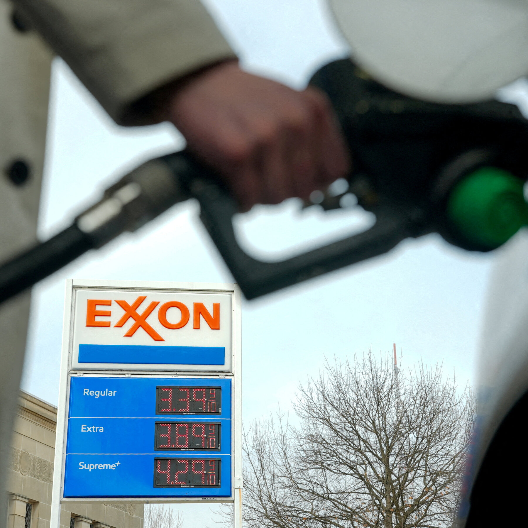 Supreme Court backs Exxon Mobil in lawsuit over Cuban‑seized oil and gas assets