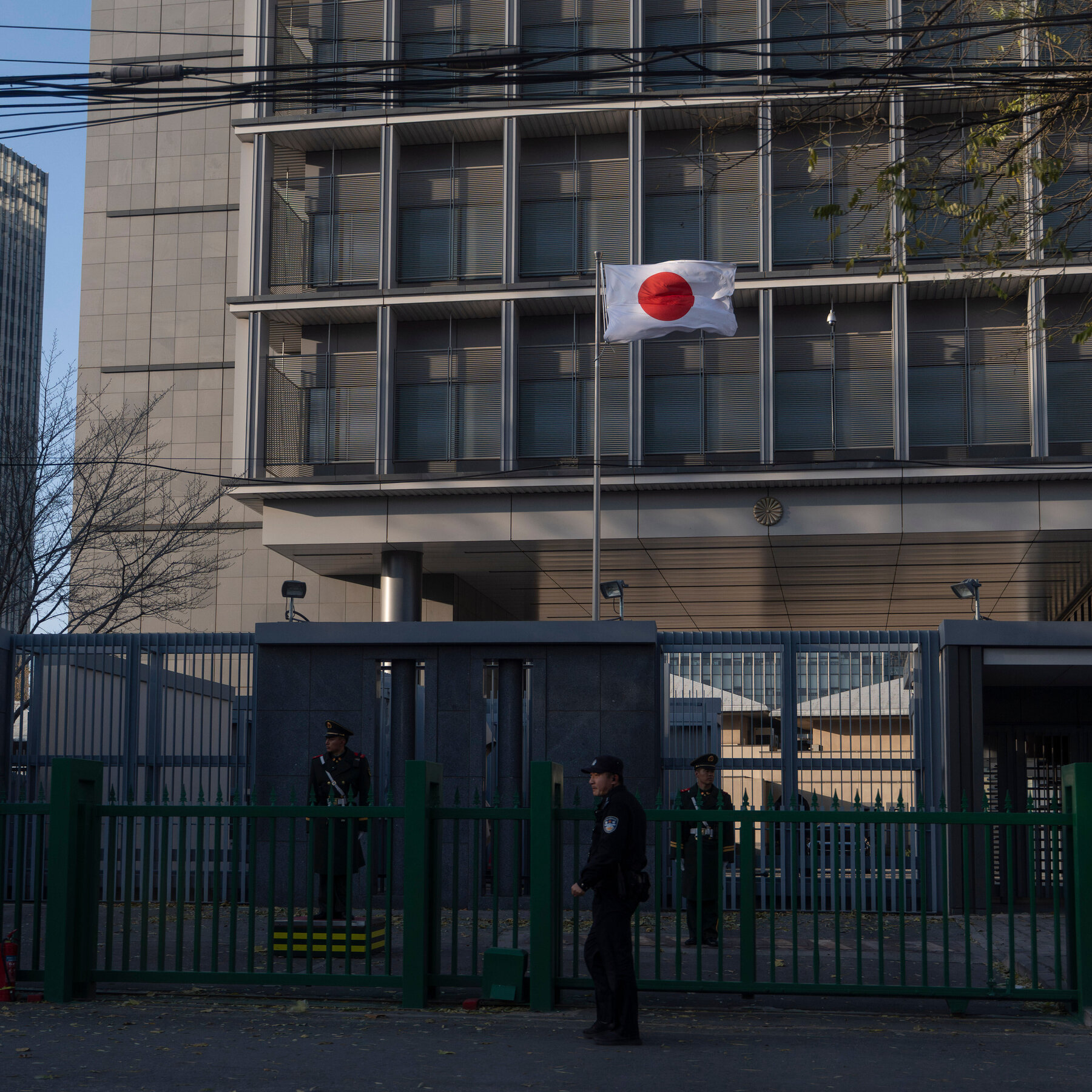 Tokyo Confirms China Detained Two Japanese Citizens Over Smuggling Allegations in Dalian