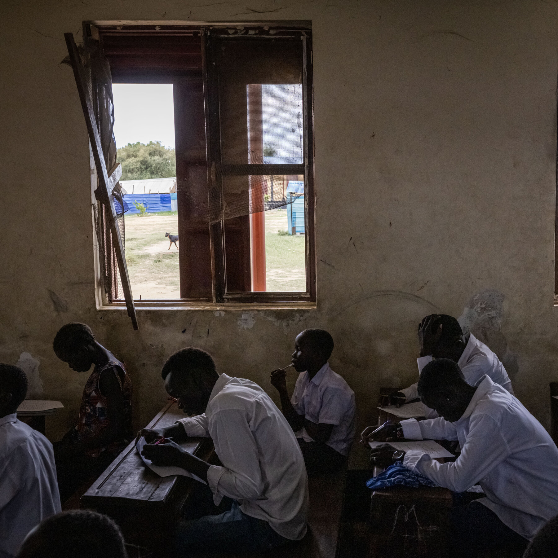 Unpaid Teachers Struggle to Prevent Collapse of South Sudan's Education System
