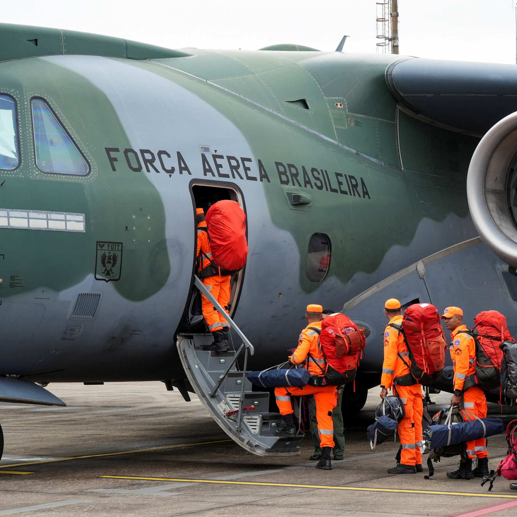 International Rescue Teams Deploy to Venezuela Following Deadly Earthquakes
