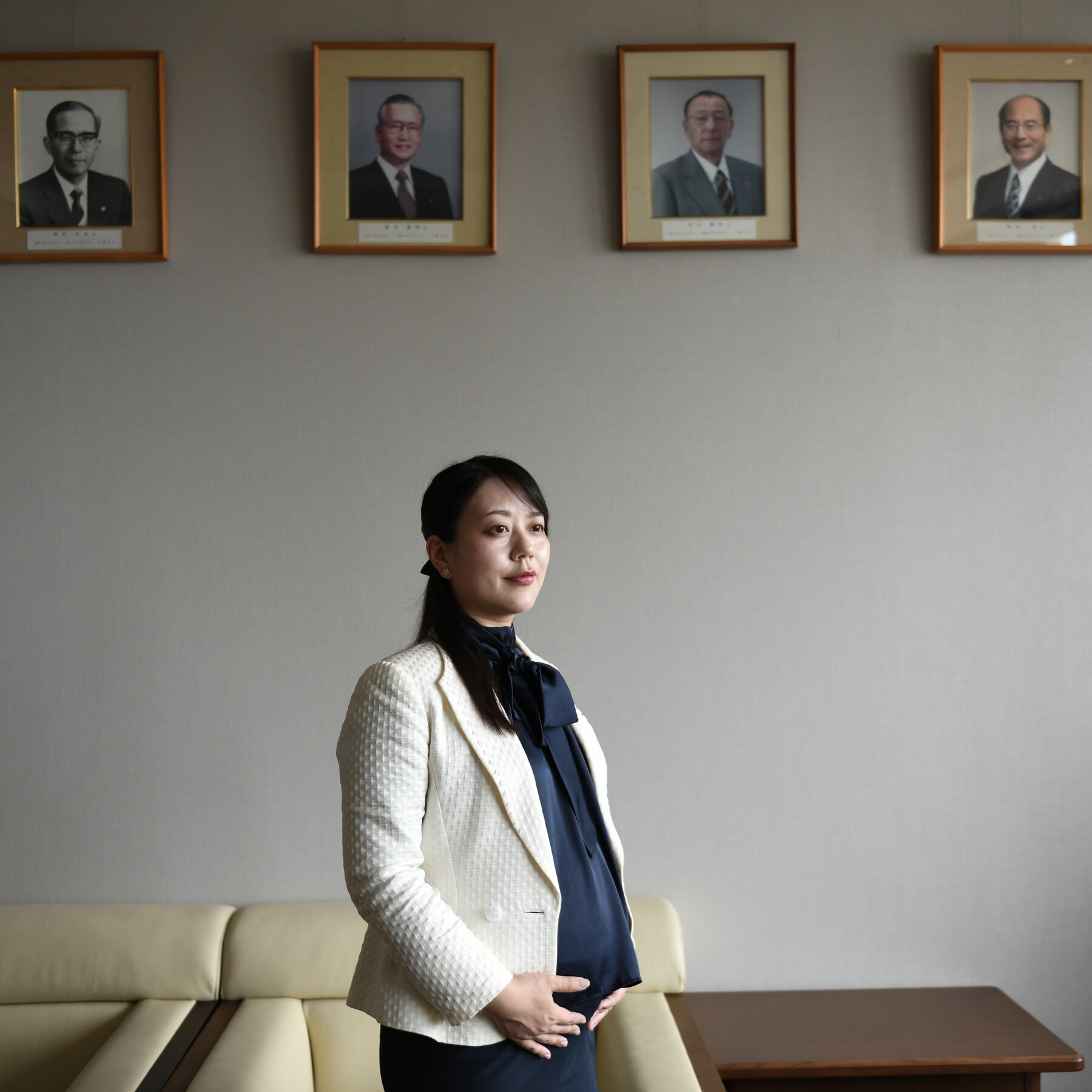 Shoko Kawata Becomes Japan’s First Mayor to Take Maternity Leave, Sparking Gender Debate