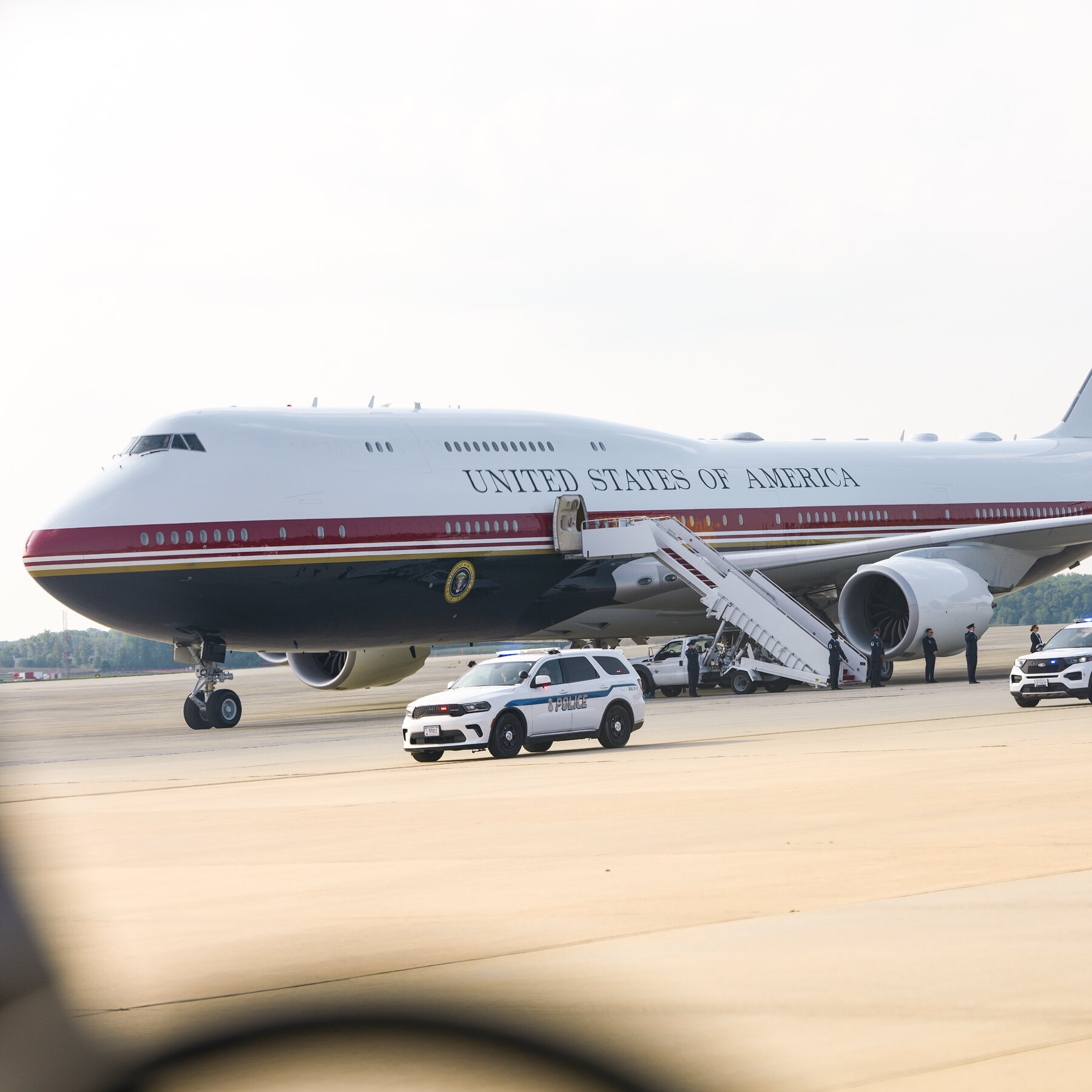 Trump flies on new Air Force One gifted by Qatar