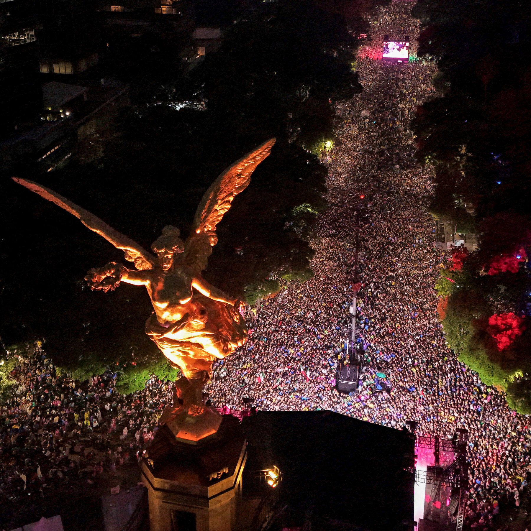 Three Fatalities Reported Amid Mexico City World Cup Celebration