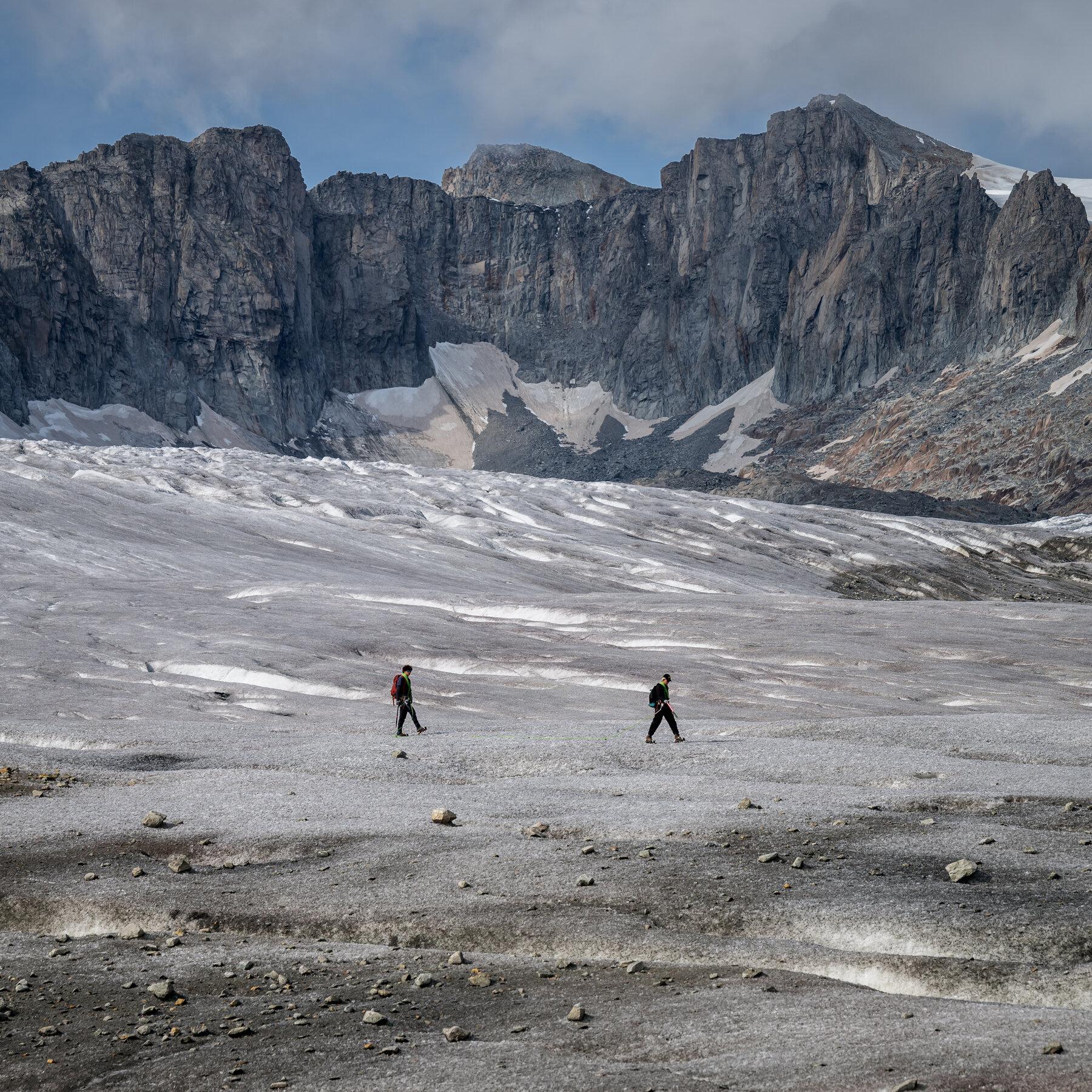 Europe’s Heat Waves Accelerate Melting of Alps’ Glaciers