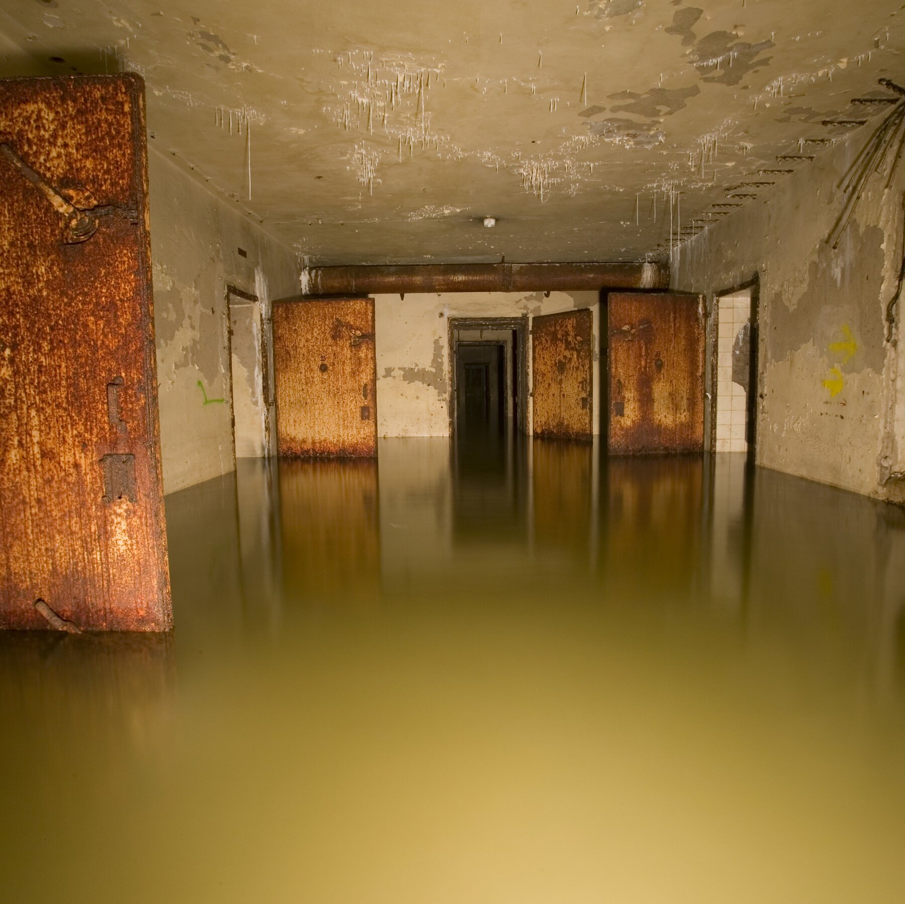 Berlin Plans Demolition of Hitler Bunker Amid Housing Shortage