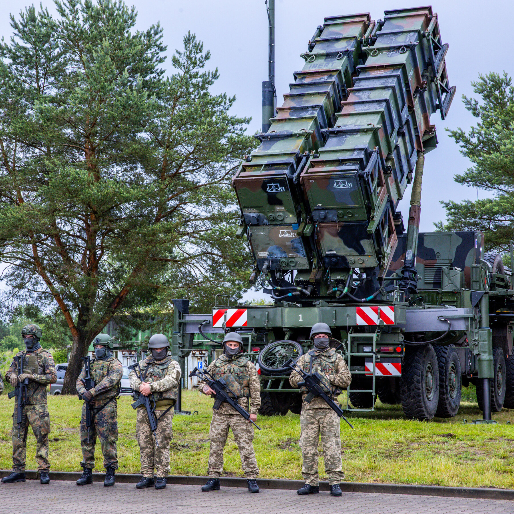 Ukraine Revamps Patriot Air Defense Tactics, Yet Interceptor Shortage Limits Effectiveness