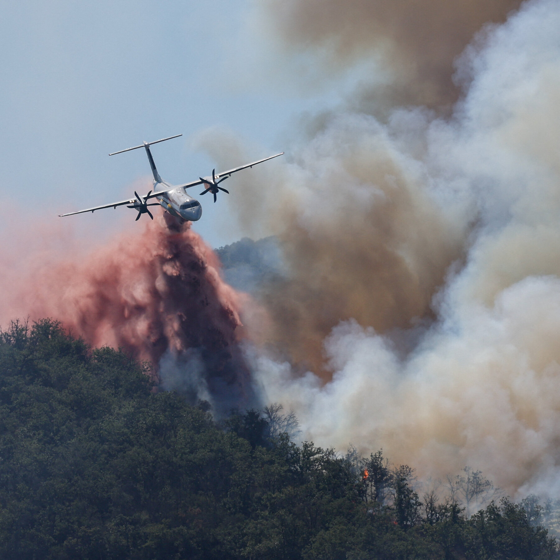 Wildfires Prompt Mass Evacuations in Southwest France's Pyrenees Region