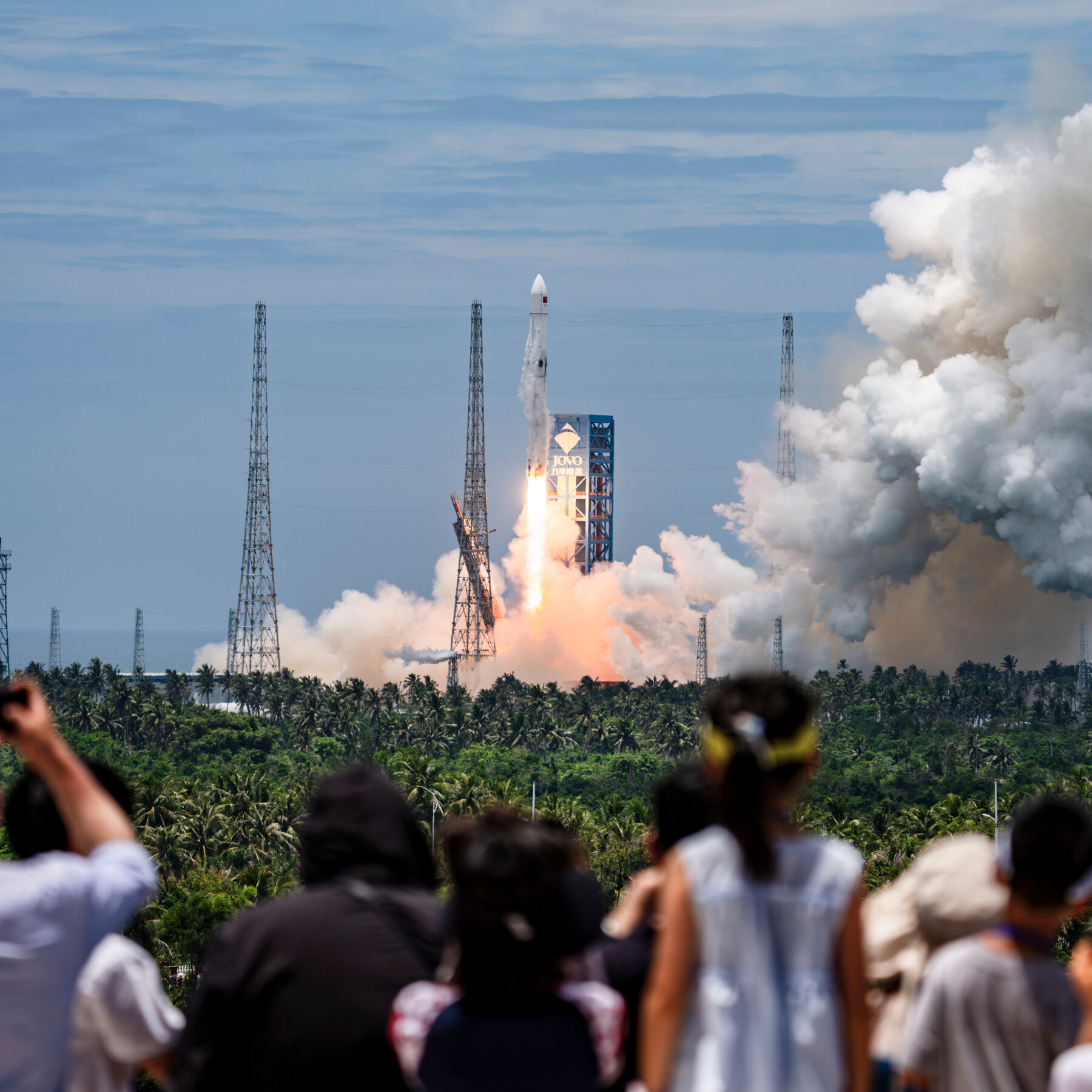 China Advances Space Ambitions With Successful Long March 10B Launch