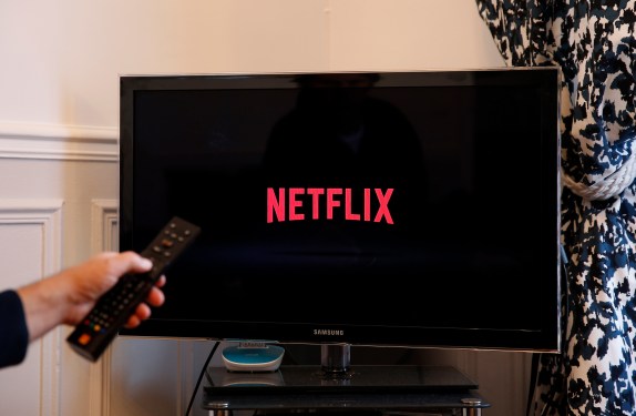 Netflix Plans Live TV Channels