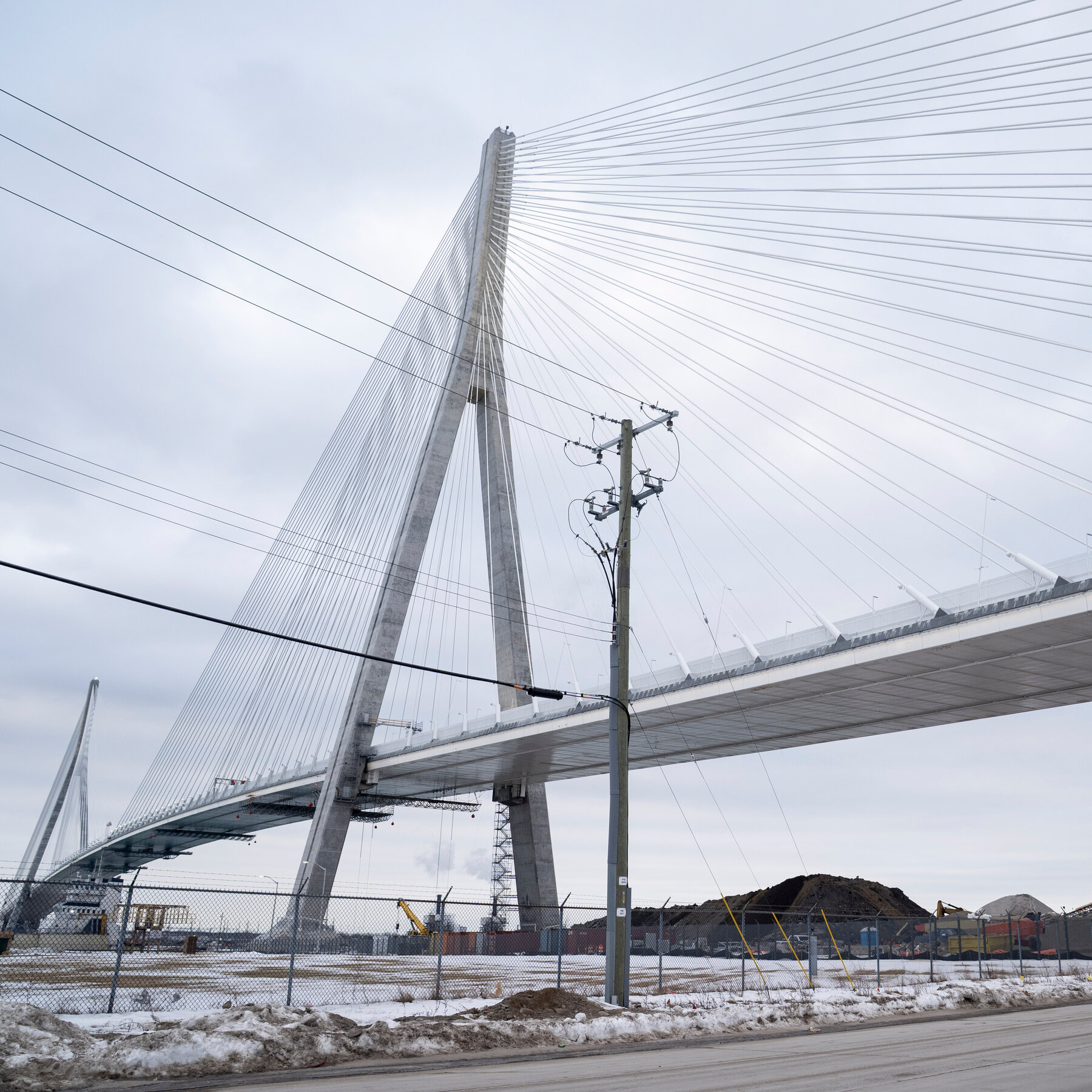 Deal Overturns Trump Administration’s Blockade, New Canada‑U.S. Bridge to Detroit Set to Open