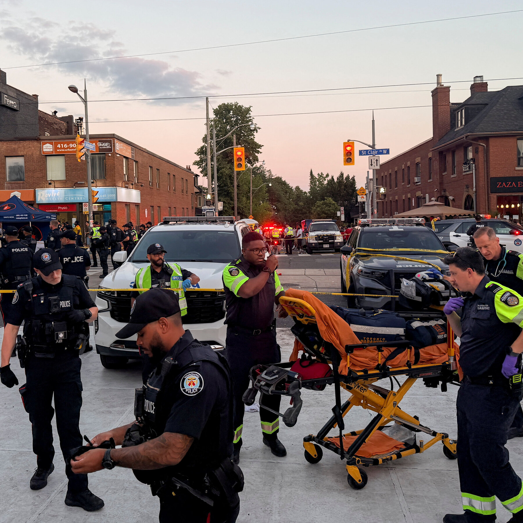 Toronto Police Hunt Active Shooter After Two Killed at Latino Street Festival