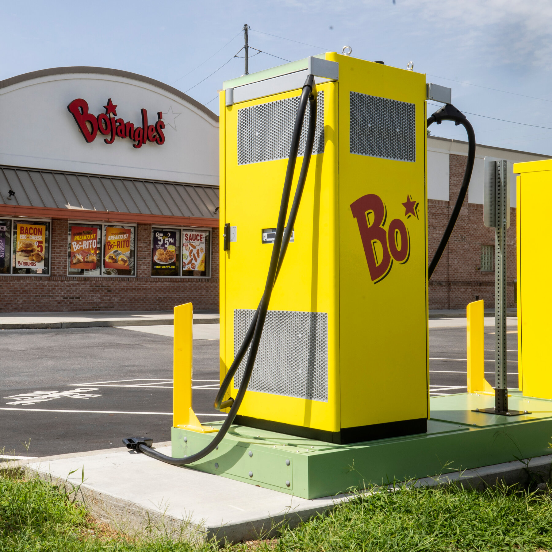 Southern States See Surge in EV Chargers at Fast-Food Outlets