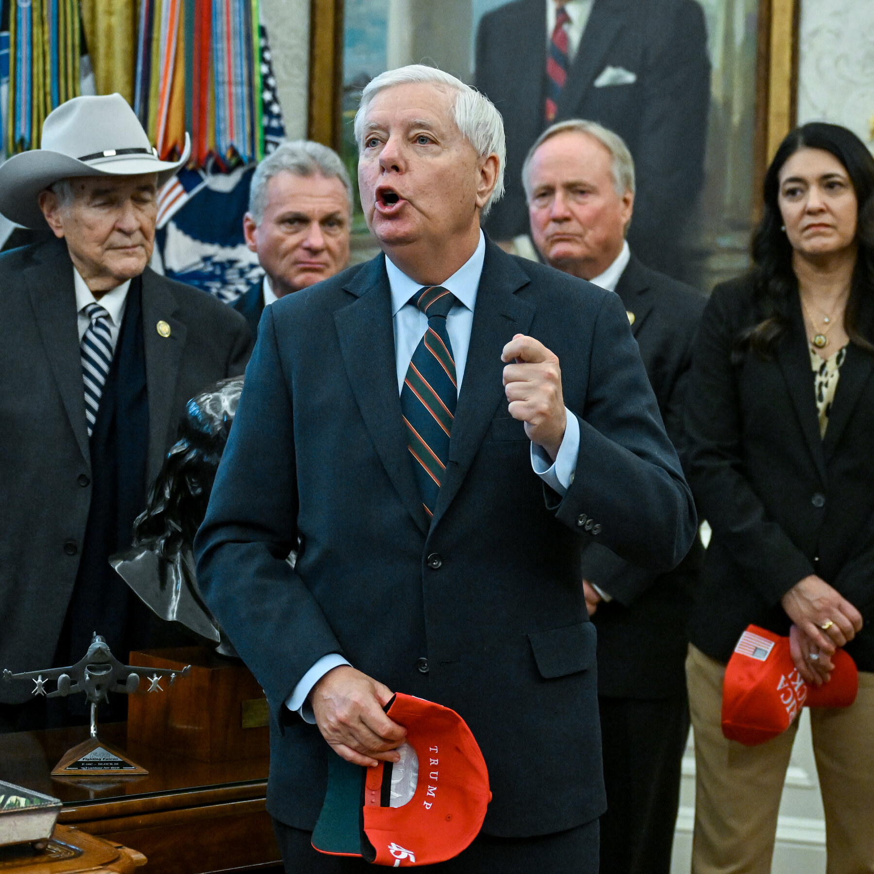 Lindsey Graham’s Senate Legacy: Trump Ties, Bipartisan Deals, and Legislative Battles