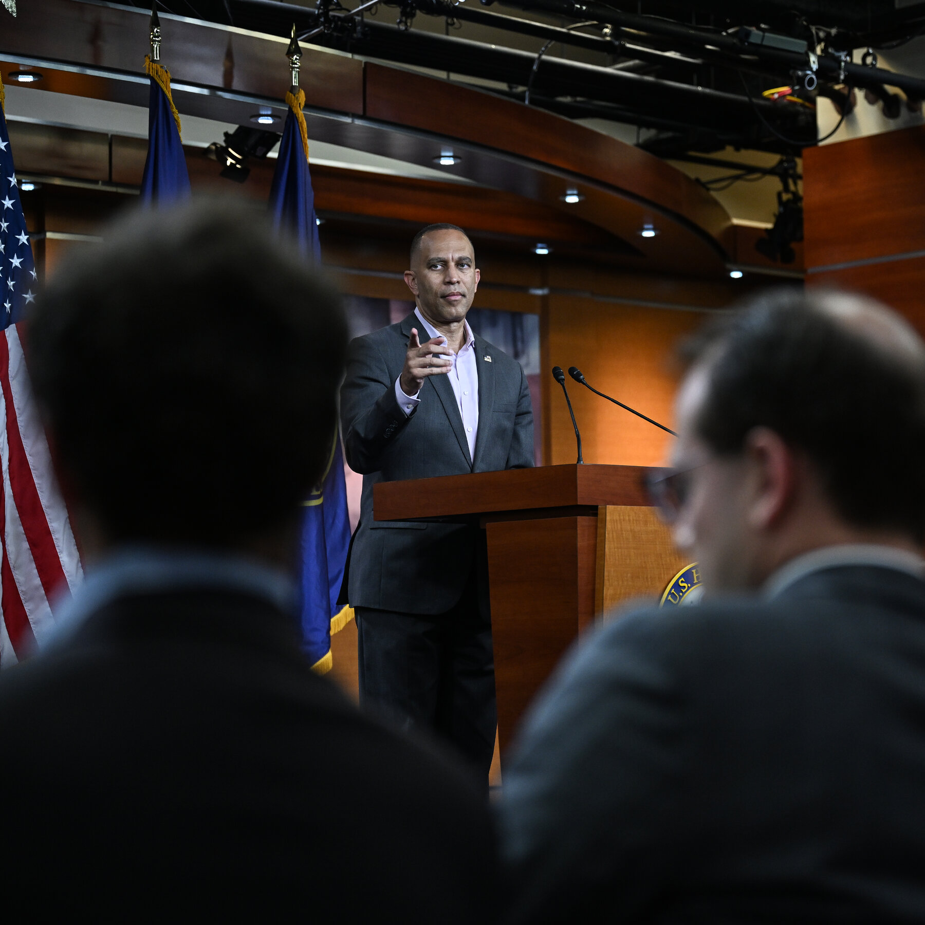 House Democratic leader Jeffries says he will not support cutting aid to Israel, urges a ‘major reset’