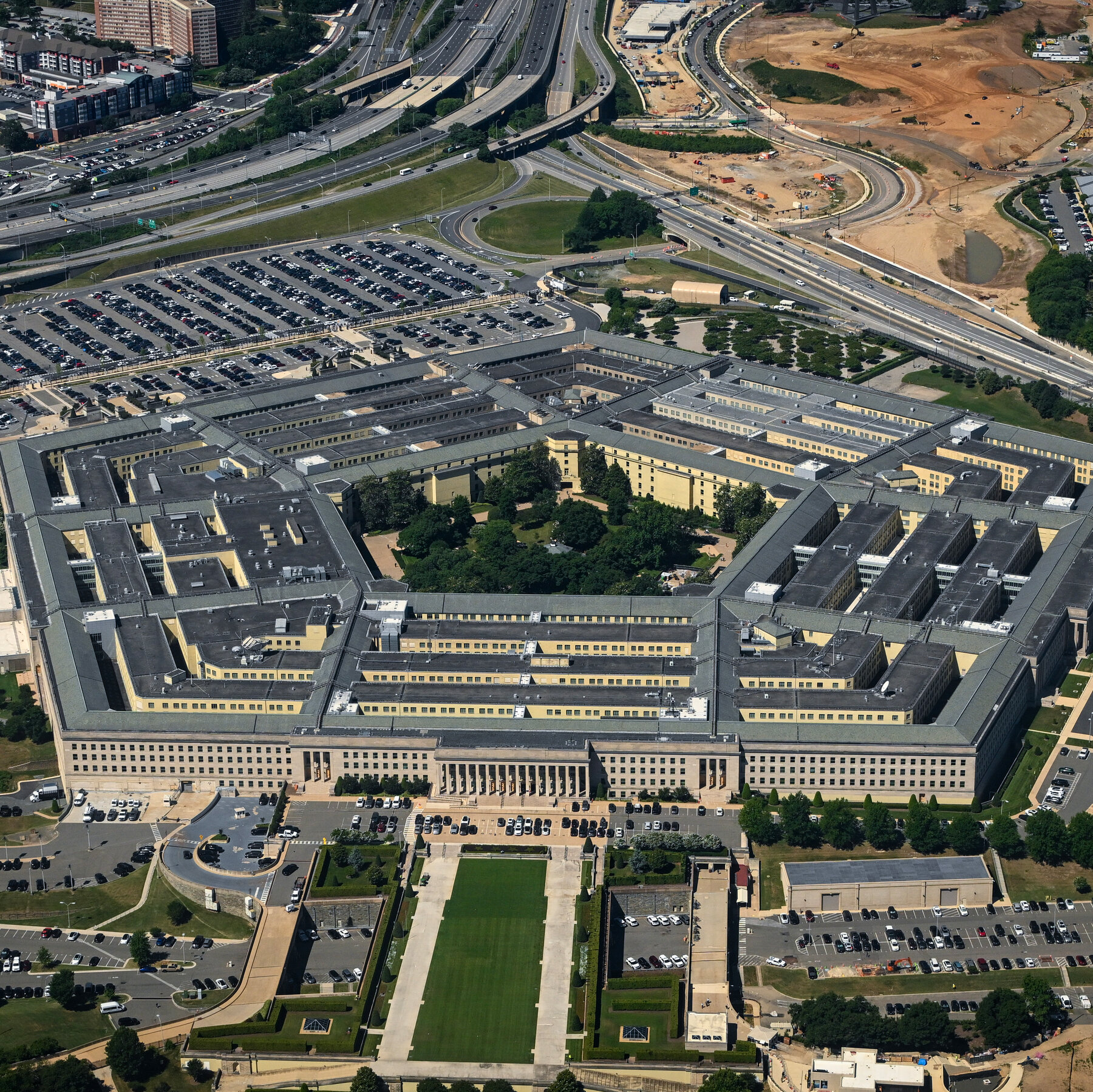 Senate Democrats Halt Defense Bill Citing Iran Conflict
