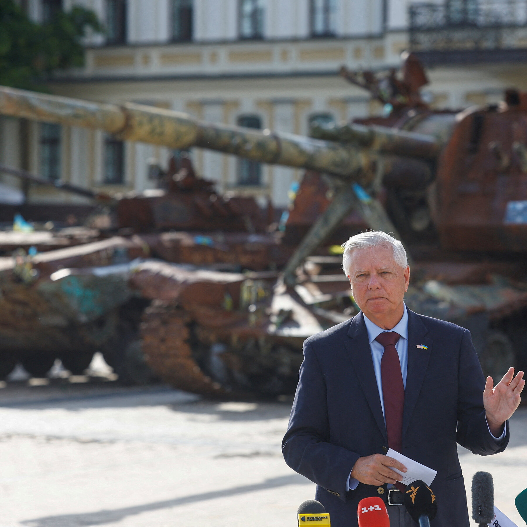 Sen. Lindsey Graham’s Death Clouds Prospects for Russia Sanctions Bill