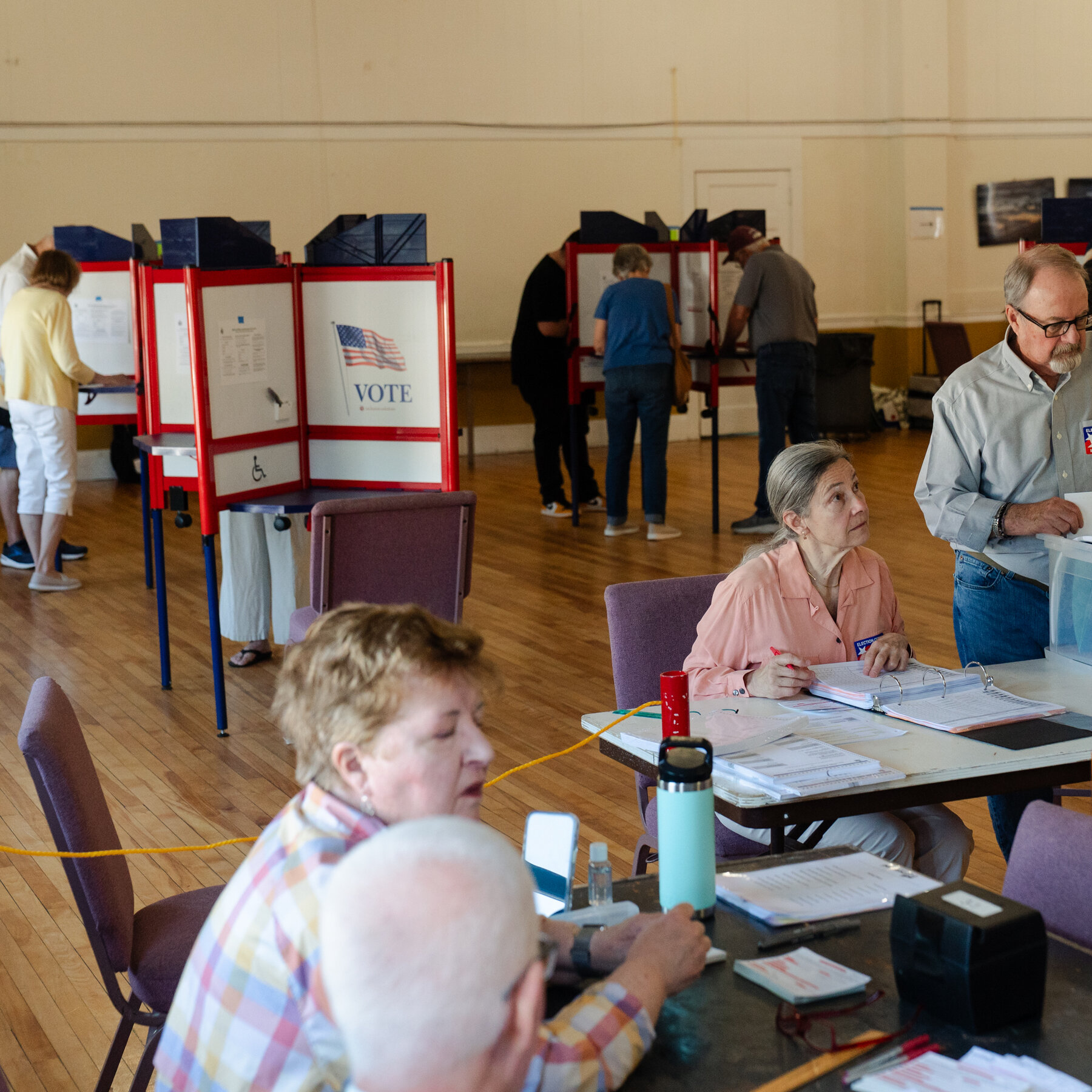 Maine Democrats Accelerate Bare‑Bones Campaigns to Win Party Delegates in Senate Nomination Race