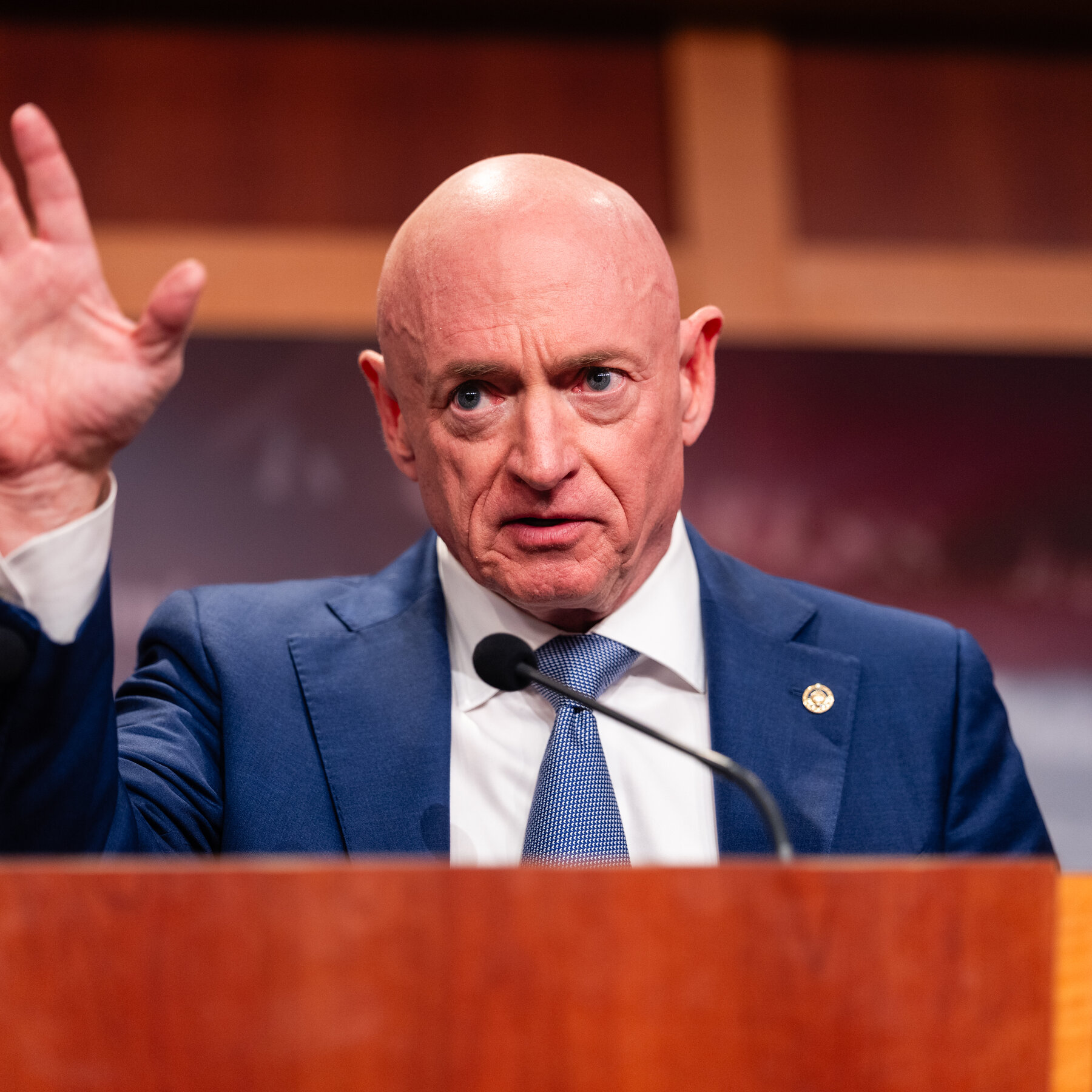 Sen. Mark Kelly Builds Nearly $25 Million War Chest While Weighing 2028 Presidential Bid