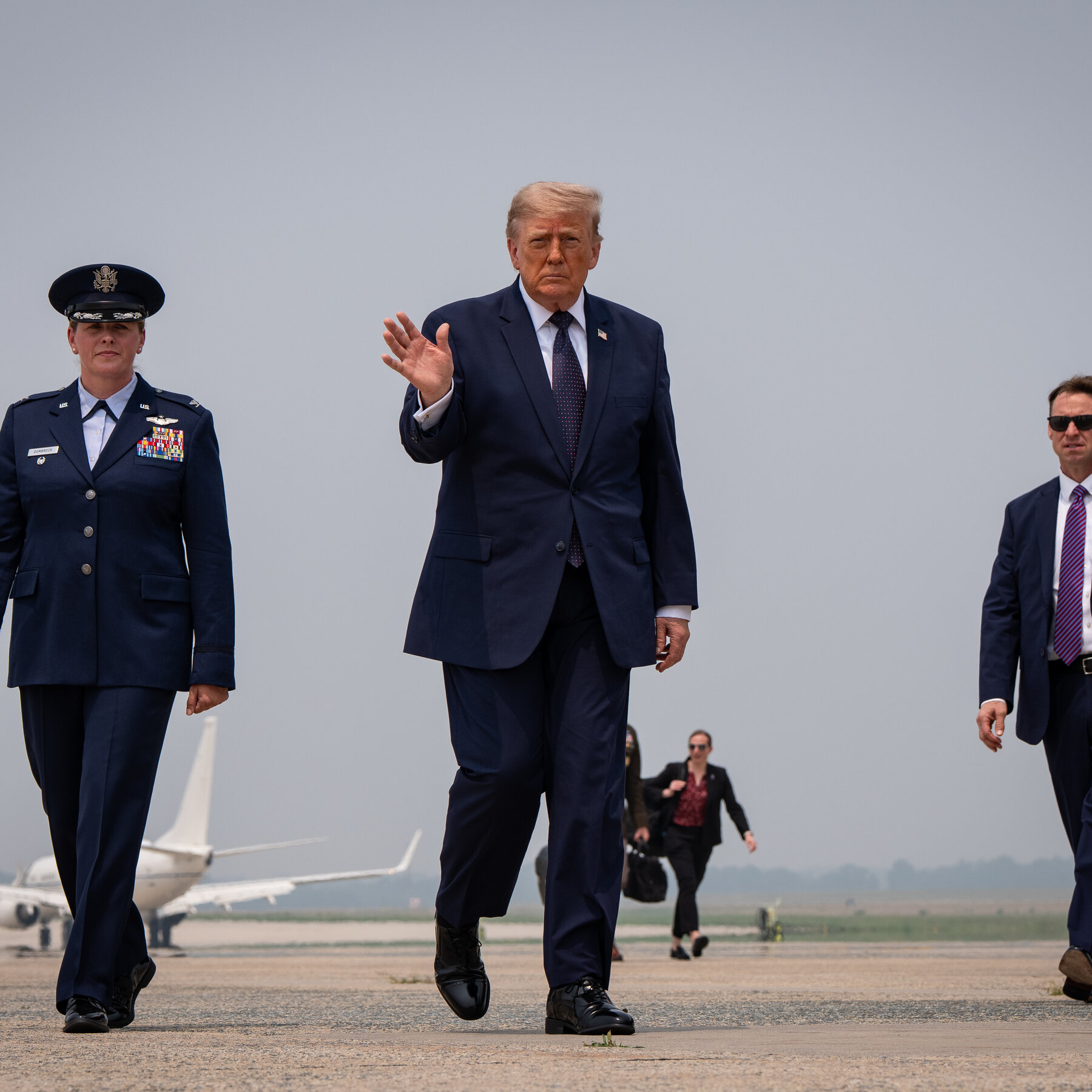 Trump Accuses Canada of Poor Wildfire Management, Warns of Tariffs as Smoke Hits U.S. Cities