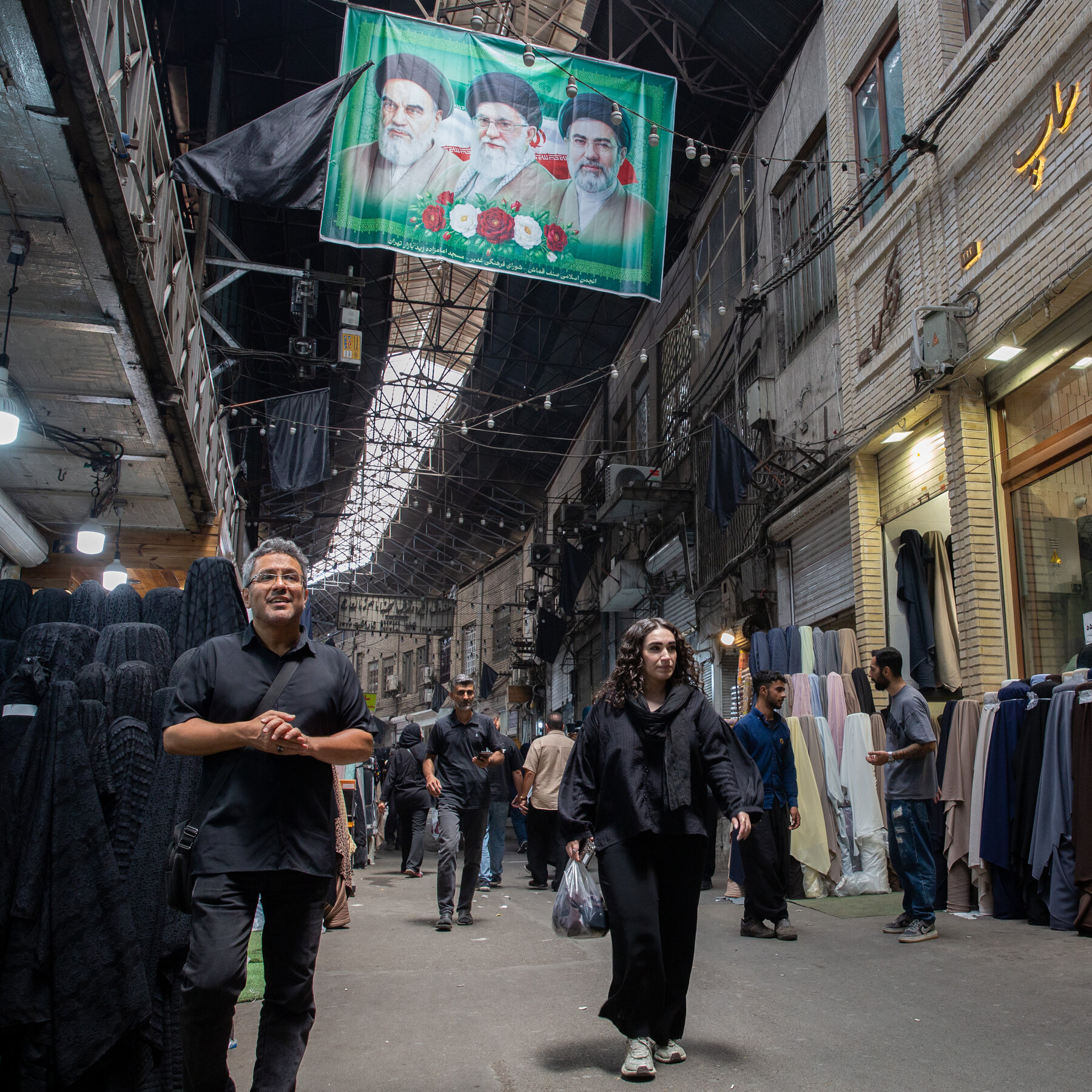 U.S. and Iran Urged to Act Quickly to Prevent Wider War
