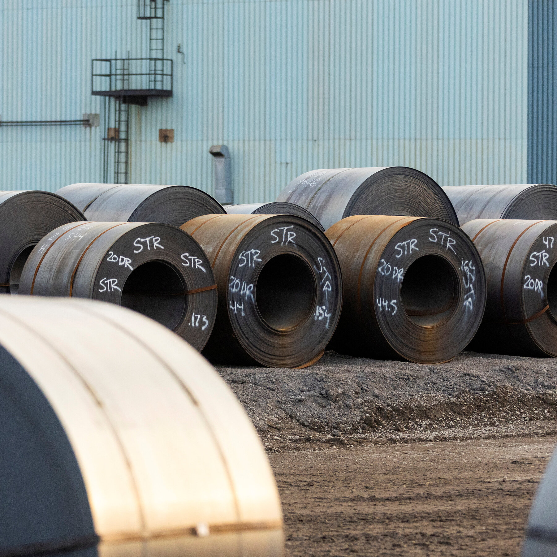 Trump's New Tariffs Pressure Canada; Prime Minister Carney Stands Firm