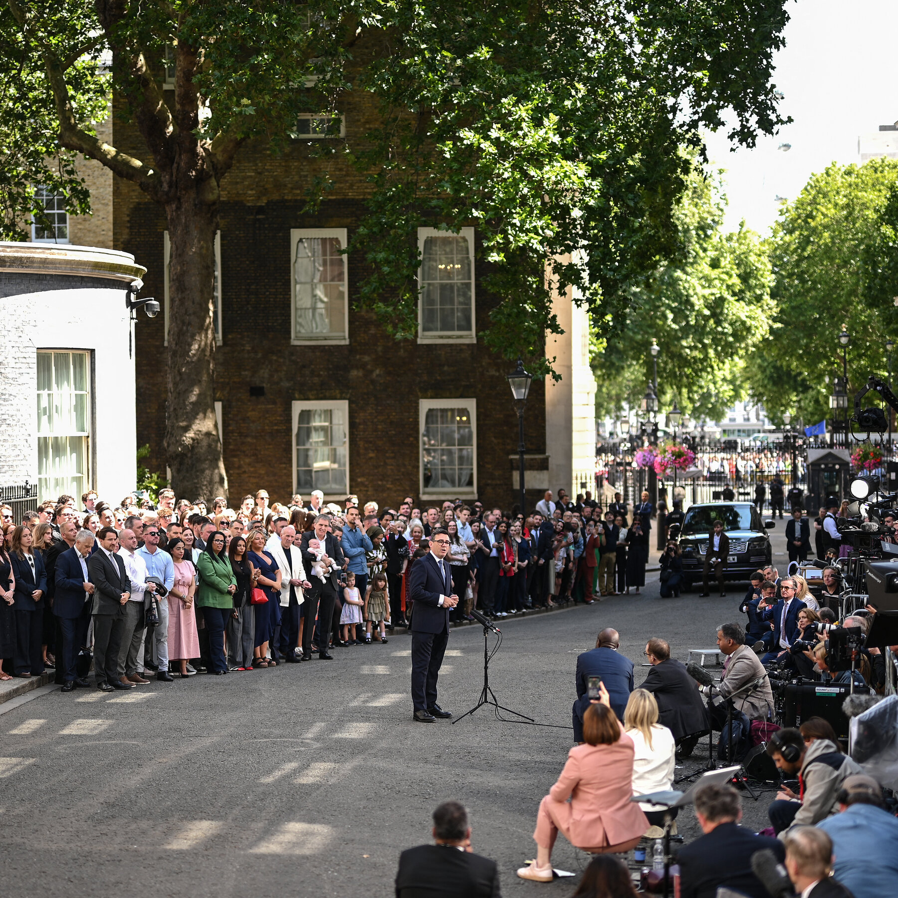 UK Prime Minister Andy Burnham Vows Financial Breathing Space for Britons Amid Political Criticism