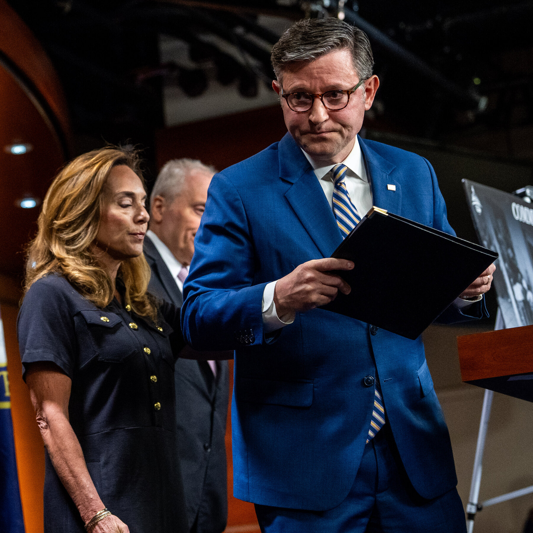 House Passes Short-Term Funding Bill Through Dec. 4, Setting Stage for Potential Shutdown Fight