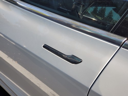 Tesla’s retractable door handles could trigger new U.S. safety regulations
