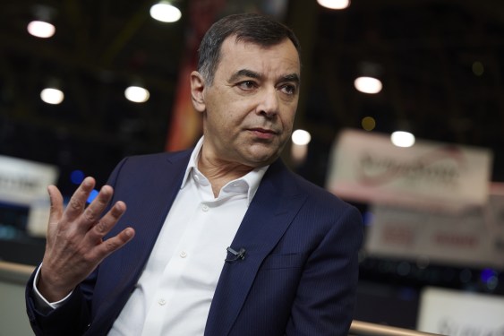 Mobileye CEO Amnon Shashua to step aside as firm expands into robotaxis and robotics