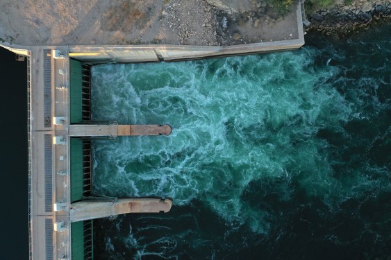 US Warns of Iran-Linked Hackers Targeting Water and Energy Infrastructure
