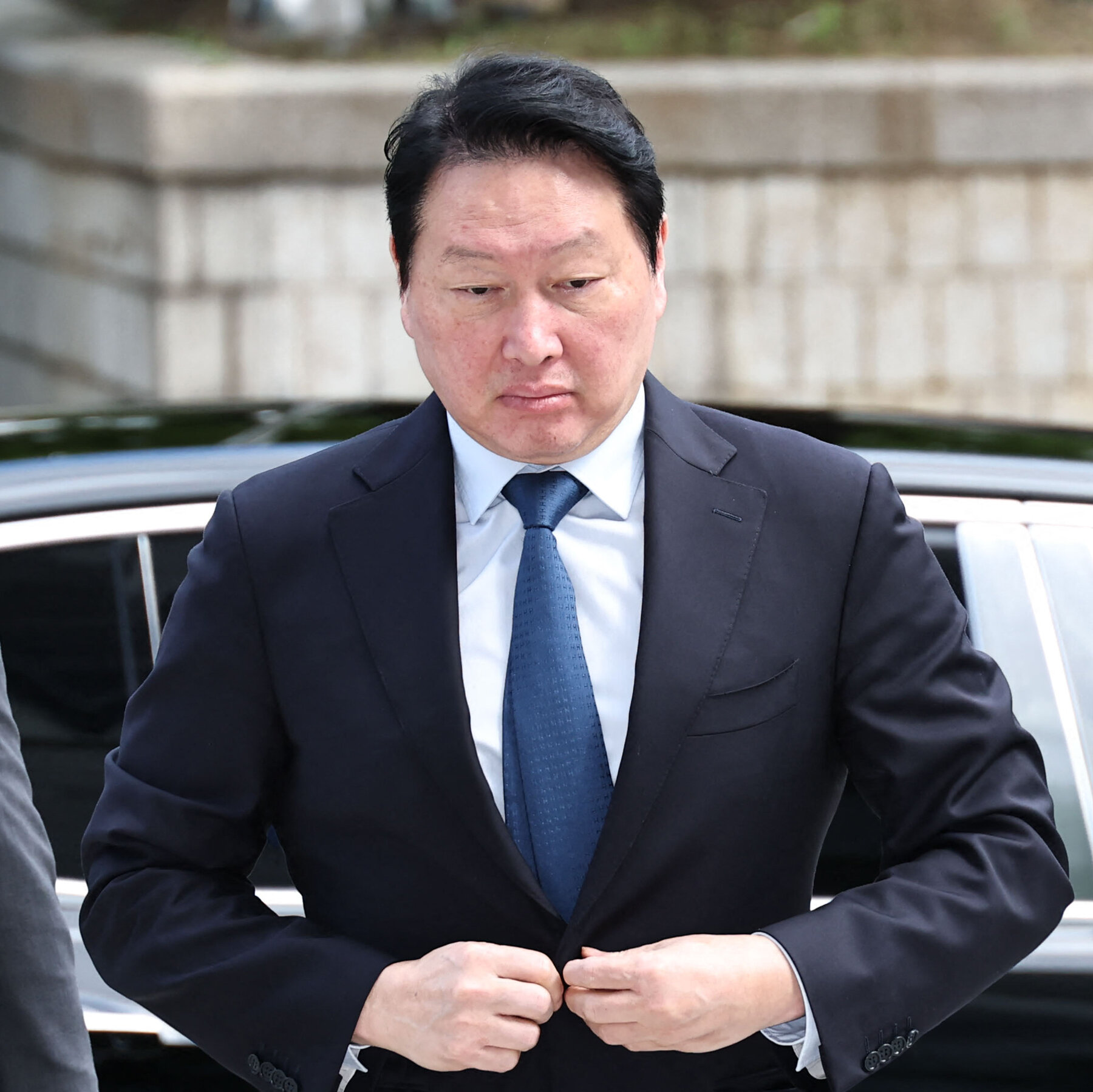 South Korean Court Awards Roh Soh-yeong $644 Million in Divorce Settlement