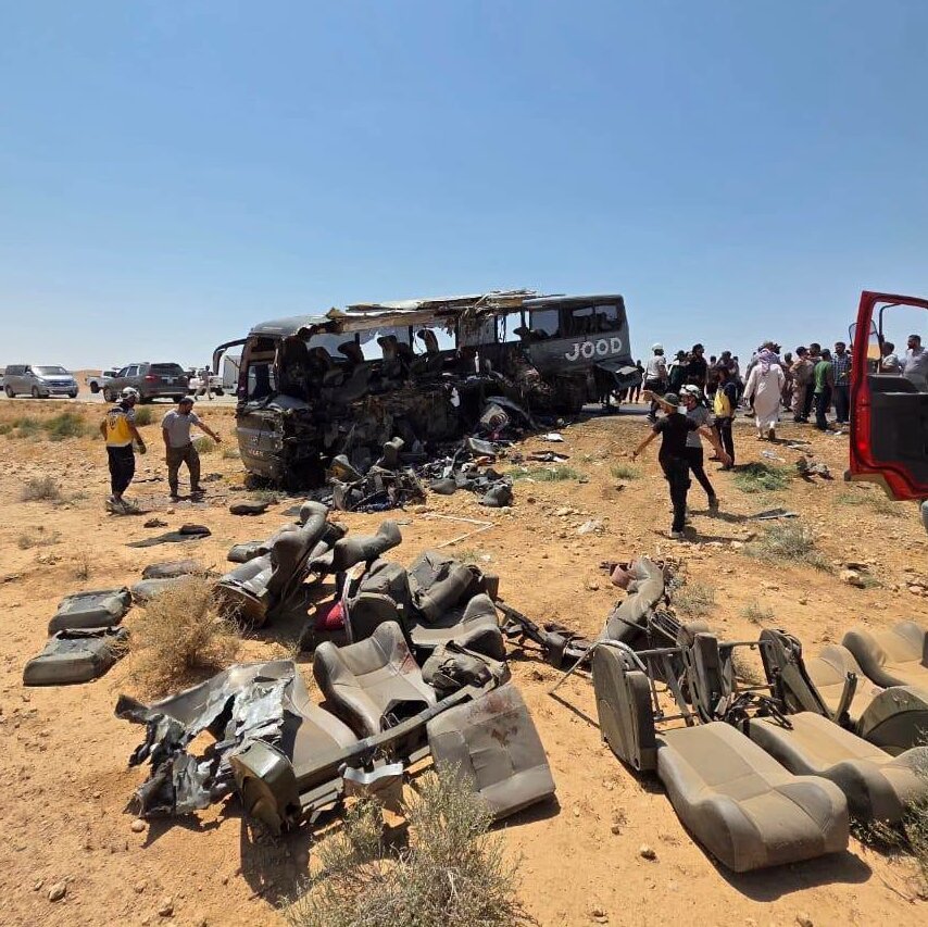 35 Dead After Civilian Bus Collides With Security Forces Vehicle on Central Syrian Highway