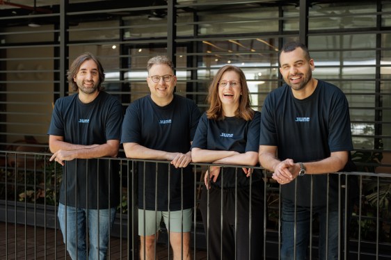 Marc Benioff-Backed Startup Aims to Solve AI Deployment Challenges with AI