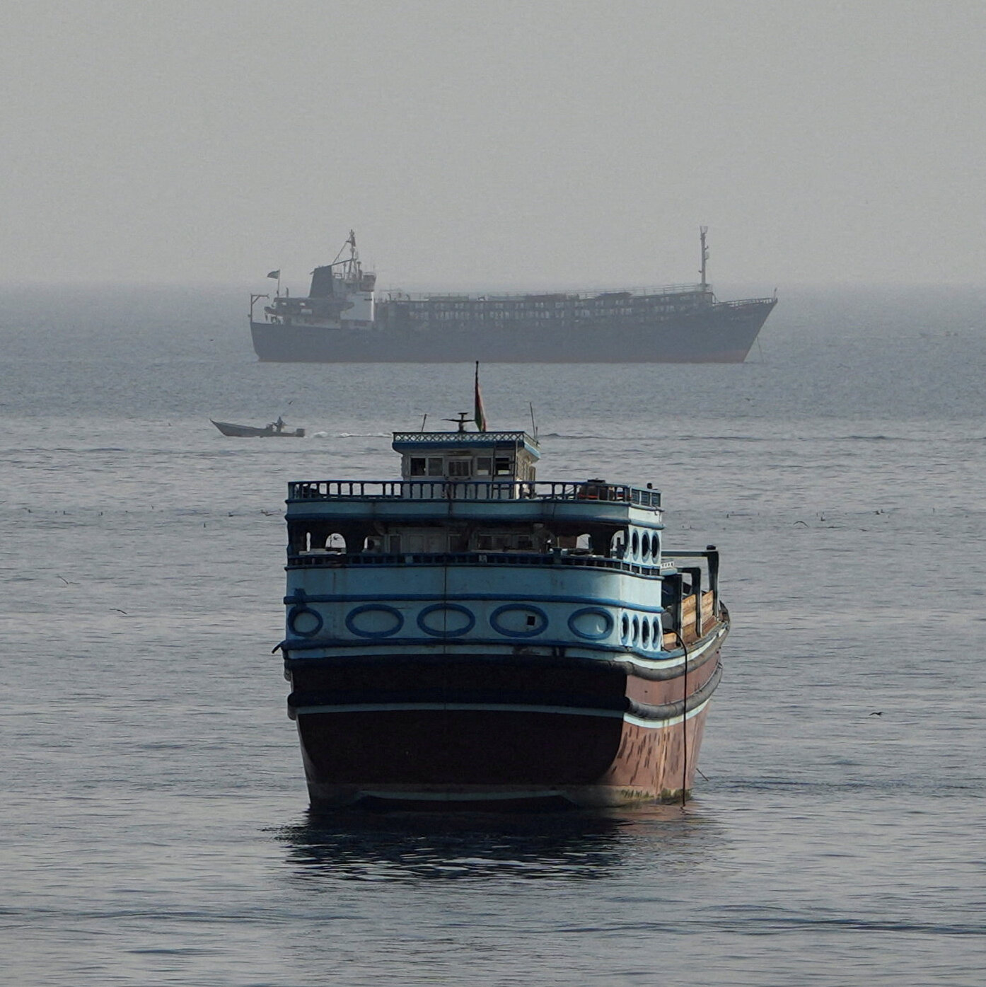 Iran and Oman Hold Discussions Concerning the Strait of Hormuz